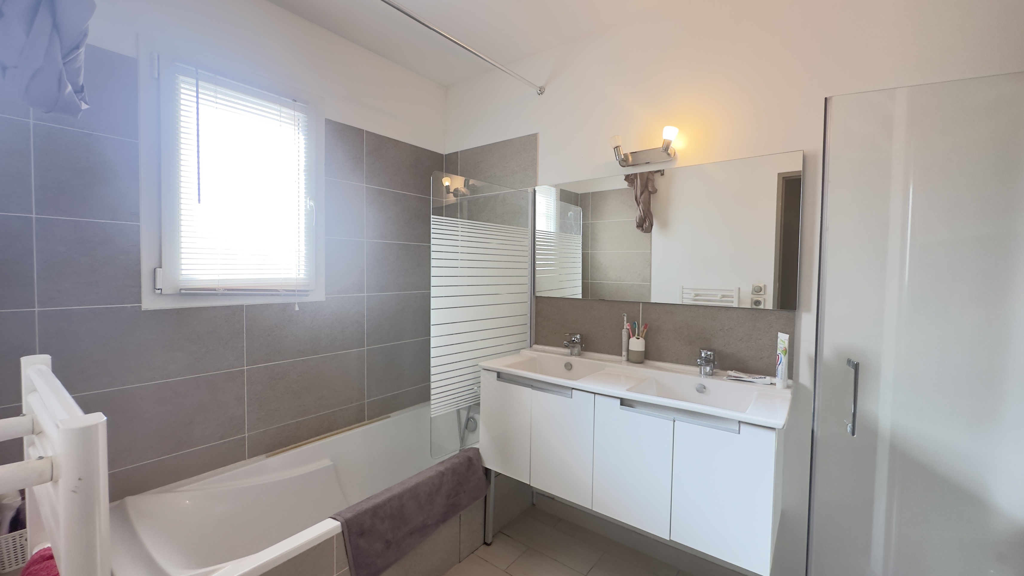 Achat immobilier Maison 5 pièces  103m2 à Rochefort-du-Gard (30650) - Photo n°13