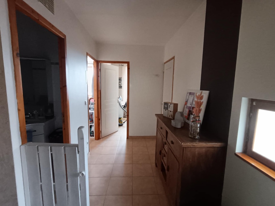 Achat immobilier Maison 4 pièces  97m2 à Chambles (42170) - Photo n°7