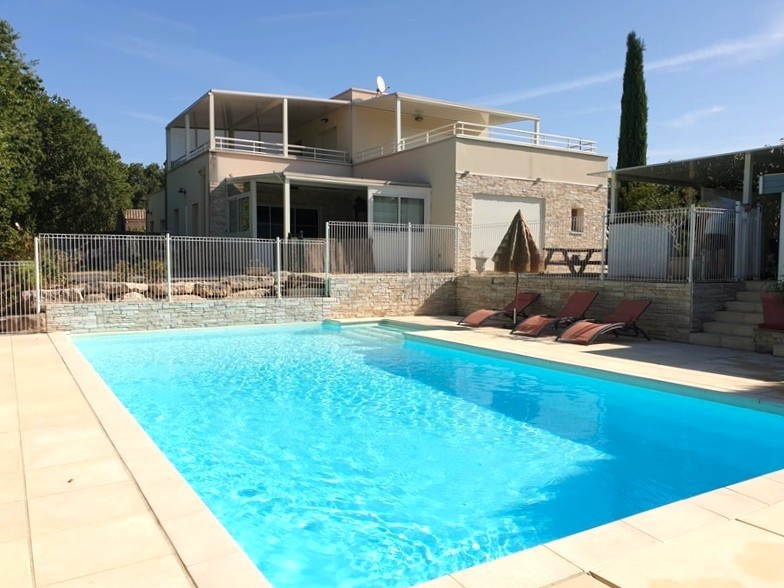 Maison 9 pièces 231 m² · à Saint-Marcel-d'Ardèche · 231 m² · 695 000 €