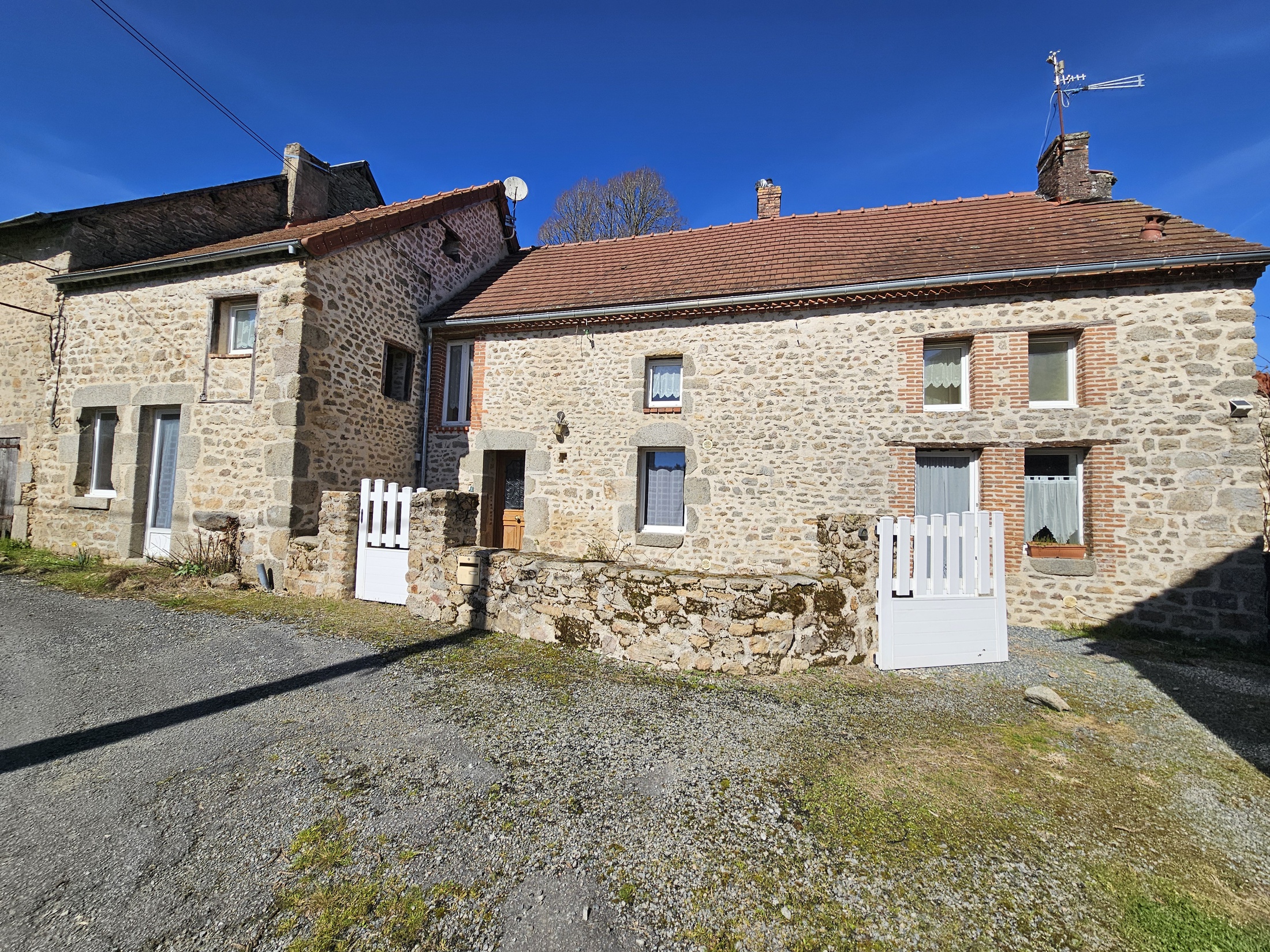 maison 6 pièces - 201m2 à Saint-Vaury (23320)