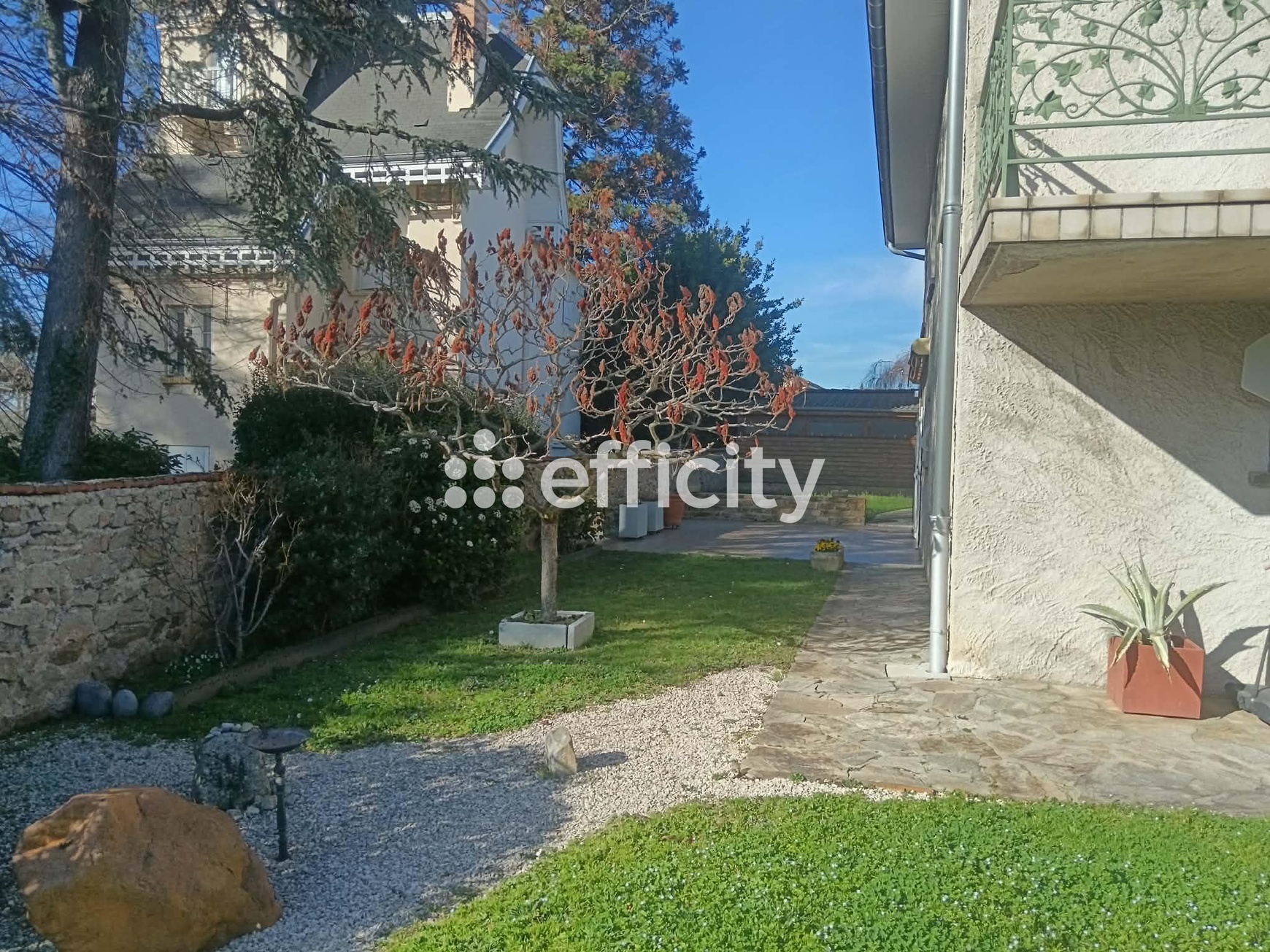 Achat immobilier Maison 7 pièces  203m2 à Saint-Just-Saint-Rambert (42170) - Photo n°4