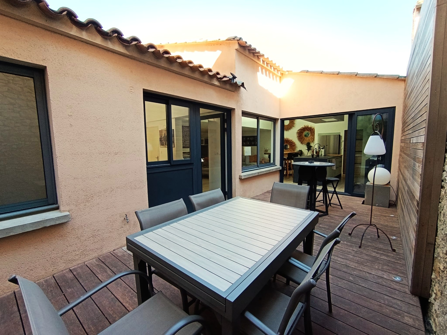 Achat immobilier Maison 5 pièces  174m2 à Nîmes (30900) - Photo n°1