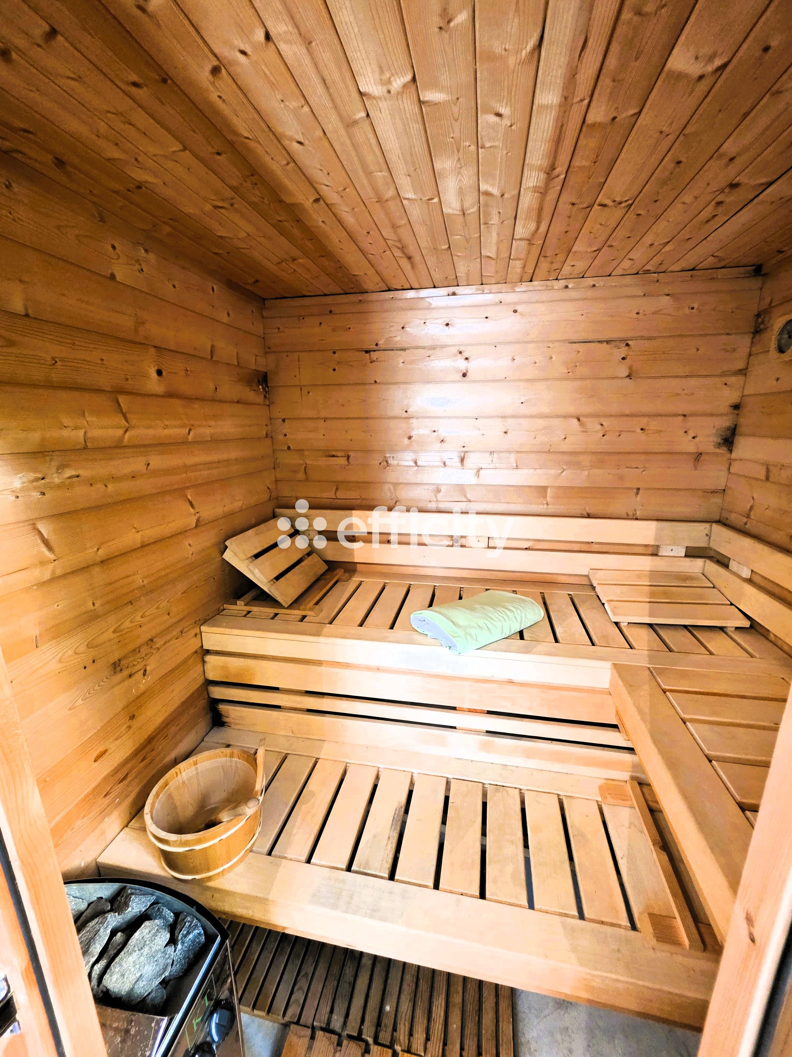 Achat immobilier Maison 16 pièces  458m2 à Wervicq-Sud (59117) - Photo n°19