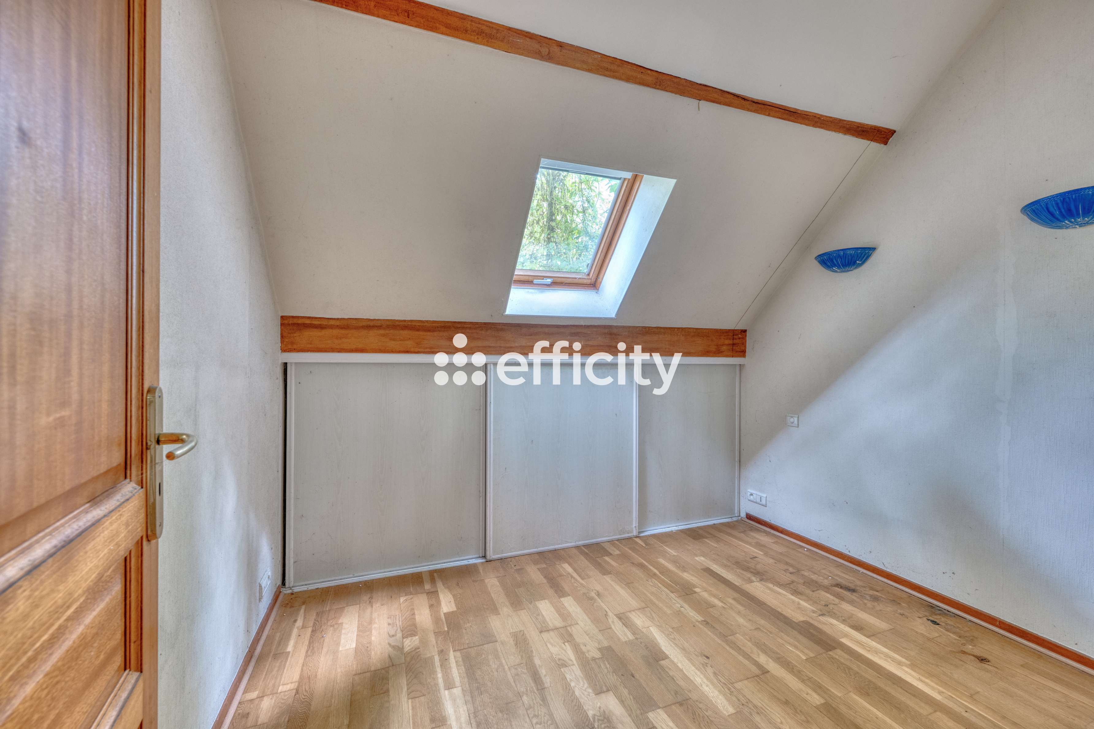 Achat immobilier Maison 8 pièces  270m2 à Coulommiers (77120) - Photo n°16