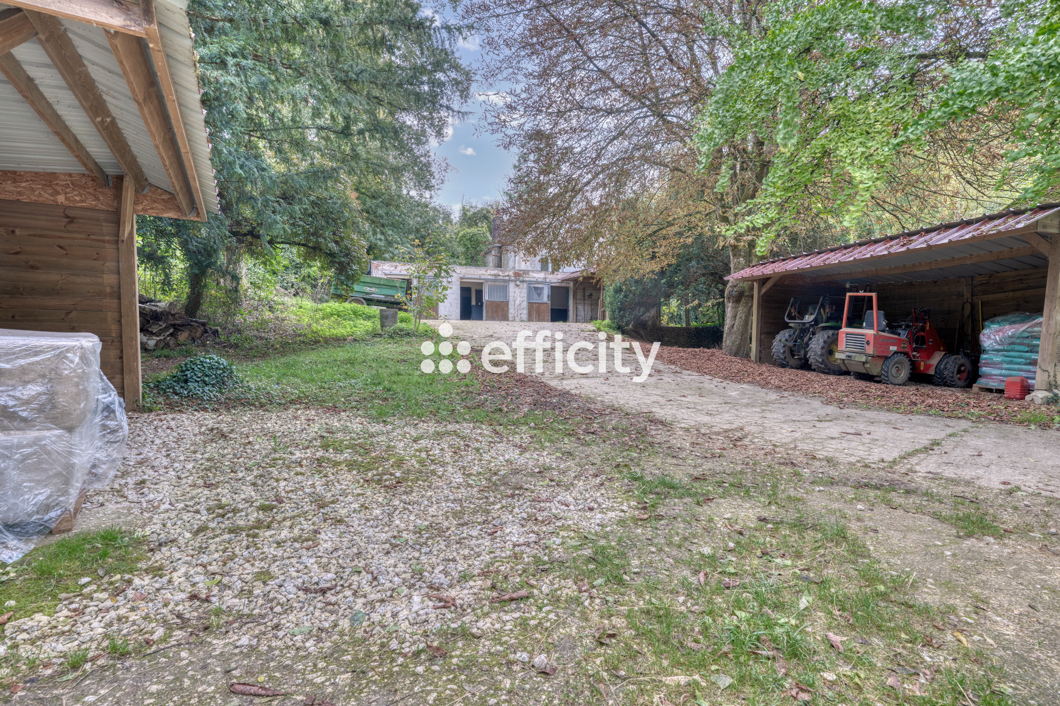 Achat immobilier Maison 8 pièces  270m2 à Coulommiers (77120) - Photo n°19