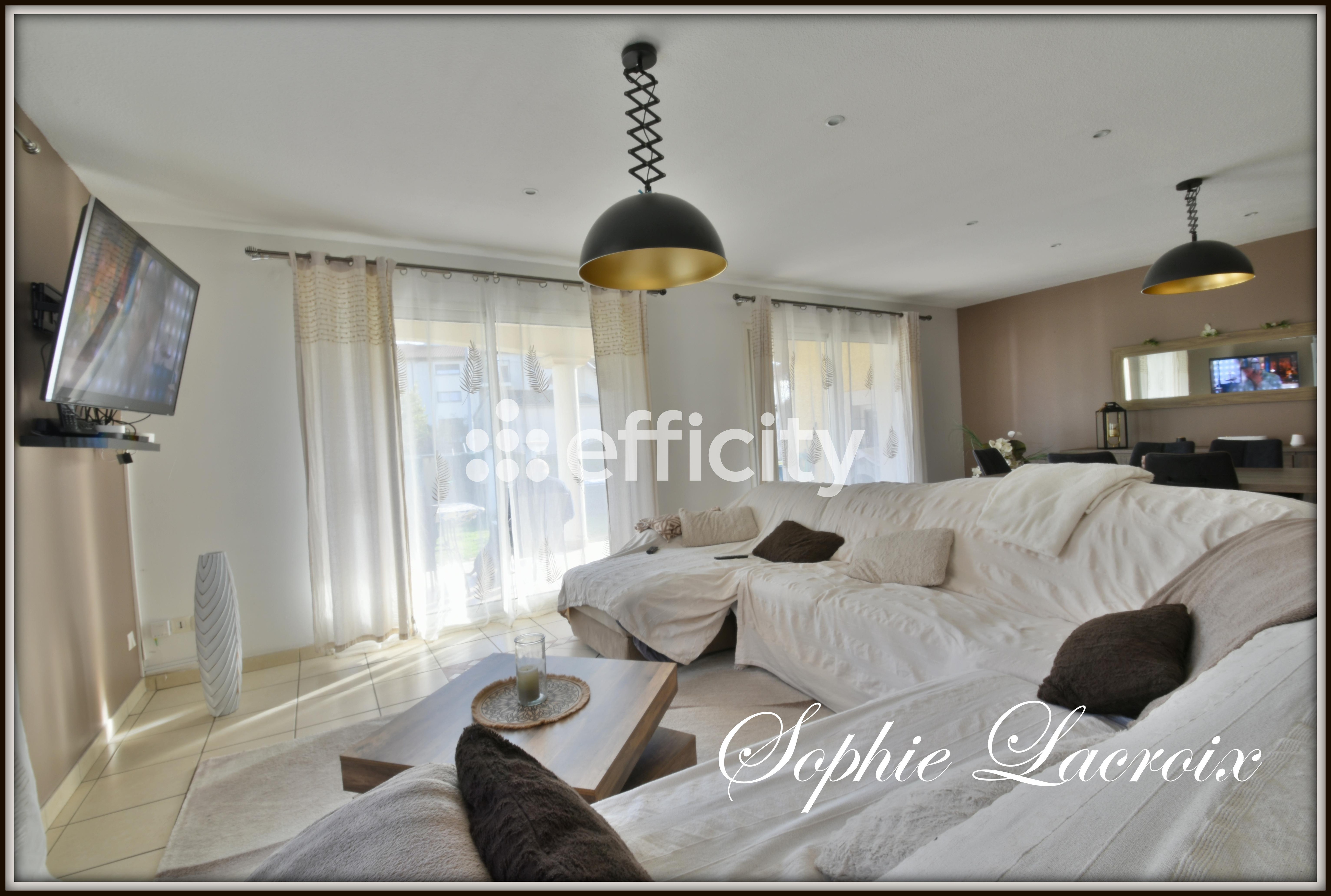 Achat immobilier Maison 5 pièces  148m2 à Roussillon (38150) - Photo n°5