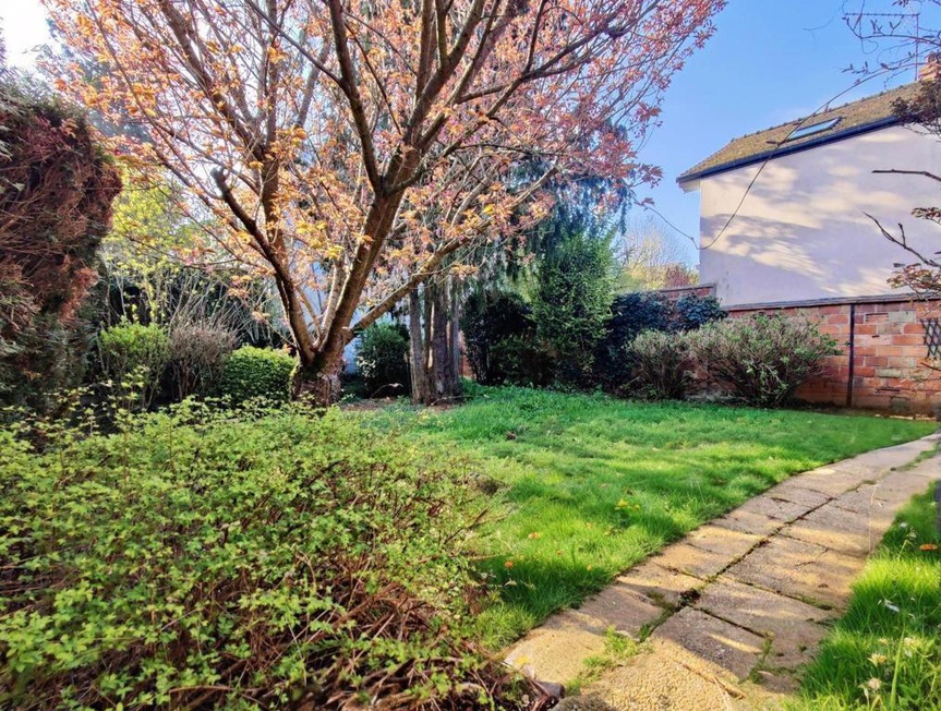 Achat immobilier Maison 8 pièces  190m2 à La Celle-Saint-Cloud (78170) - Photo n°1