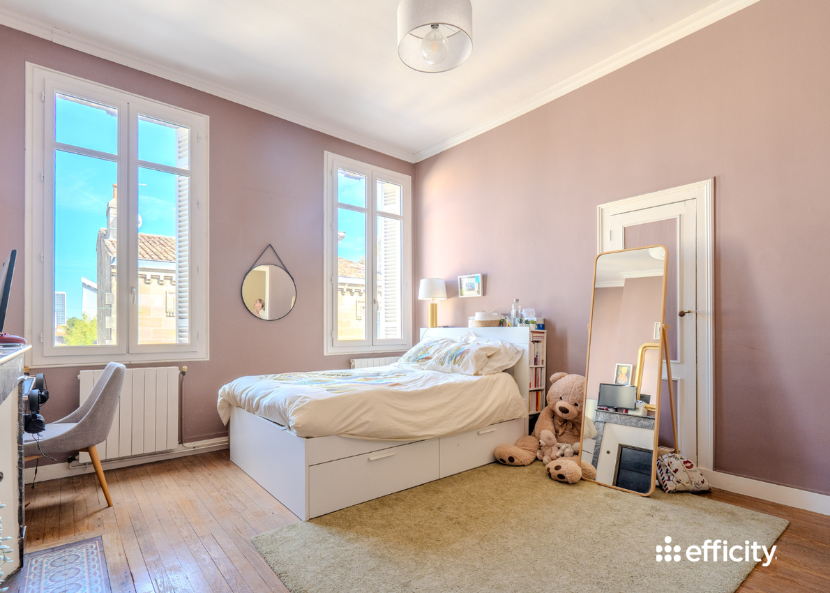 Achat immobilier Maison 8 pièces  250m2 à Bordeaux (33000) - Photo n°5