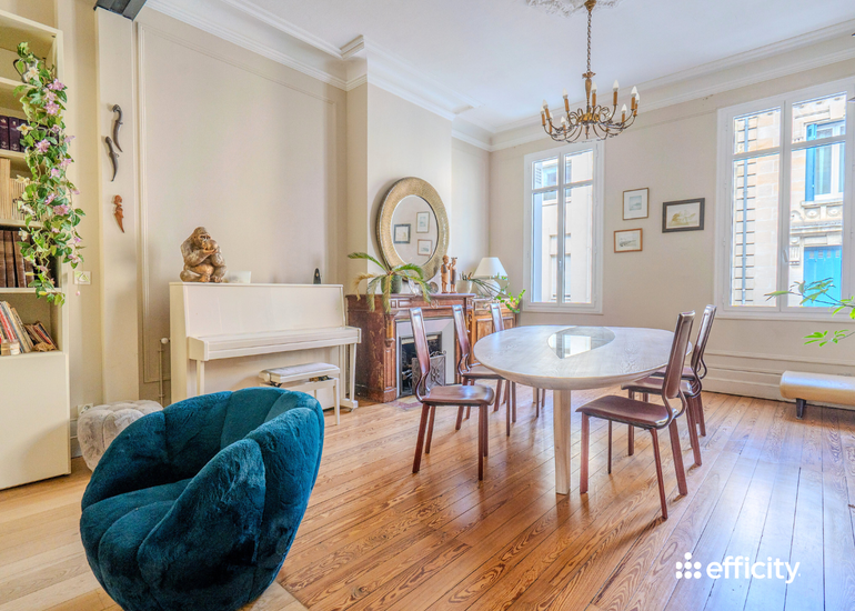 maison 8 pièces - 250m2 à Bordeaux (33000)