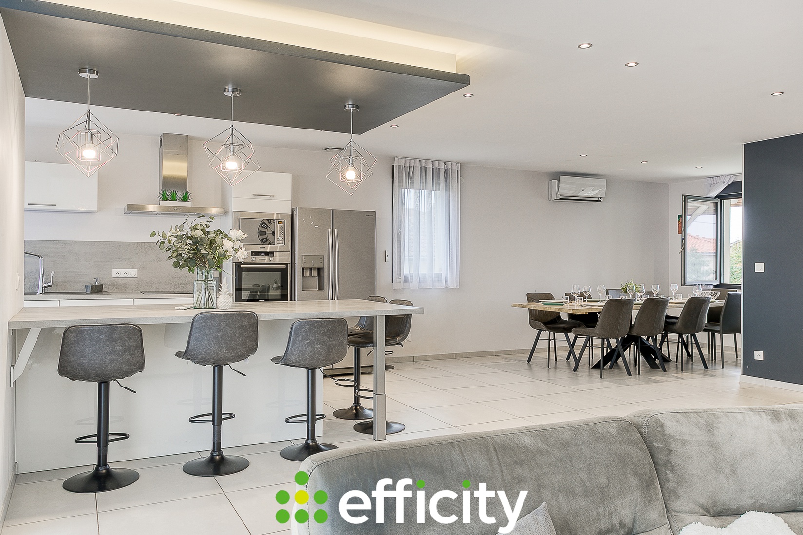 Achat immobilier Maison 6 pièces  150m2 à Mions (69780) - Photo n°1