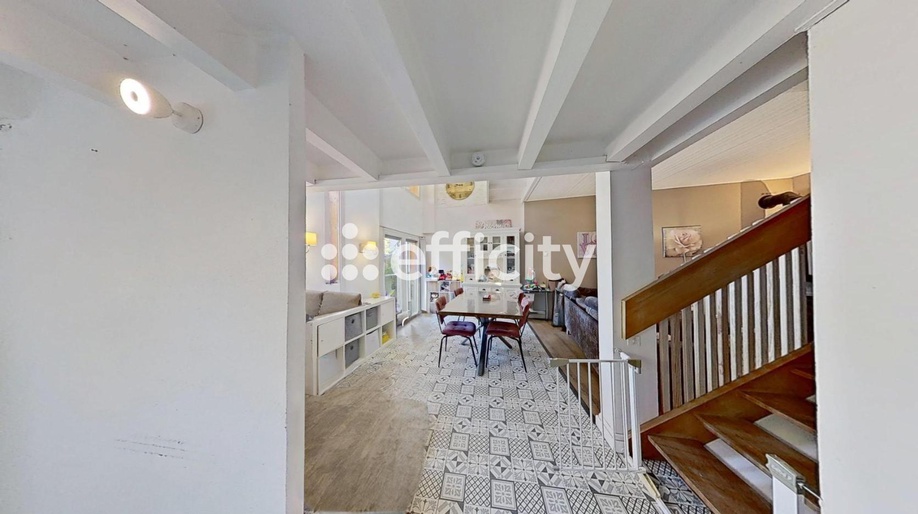 maison 4 pièces - 100,0m2 à Bons-en-Chablais (74890)