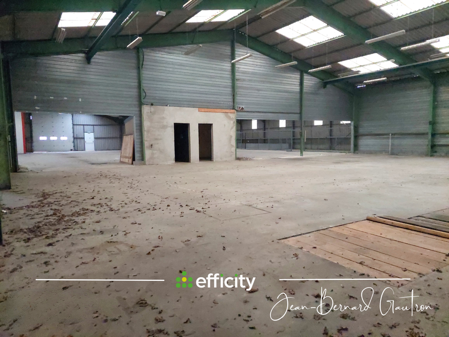local commercial 1 pièces - 1100m2 à Guingamp (22200)