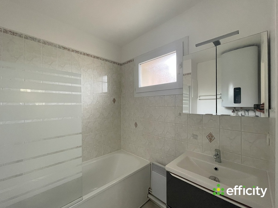 Achat immobilier Appartement 1 pièces  27m2 à Épernon (28230) - Photo n°6