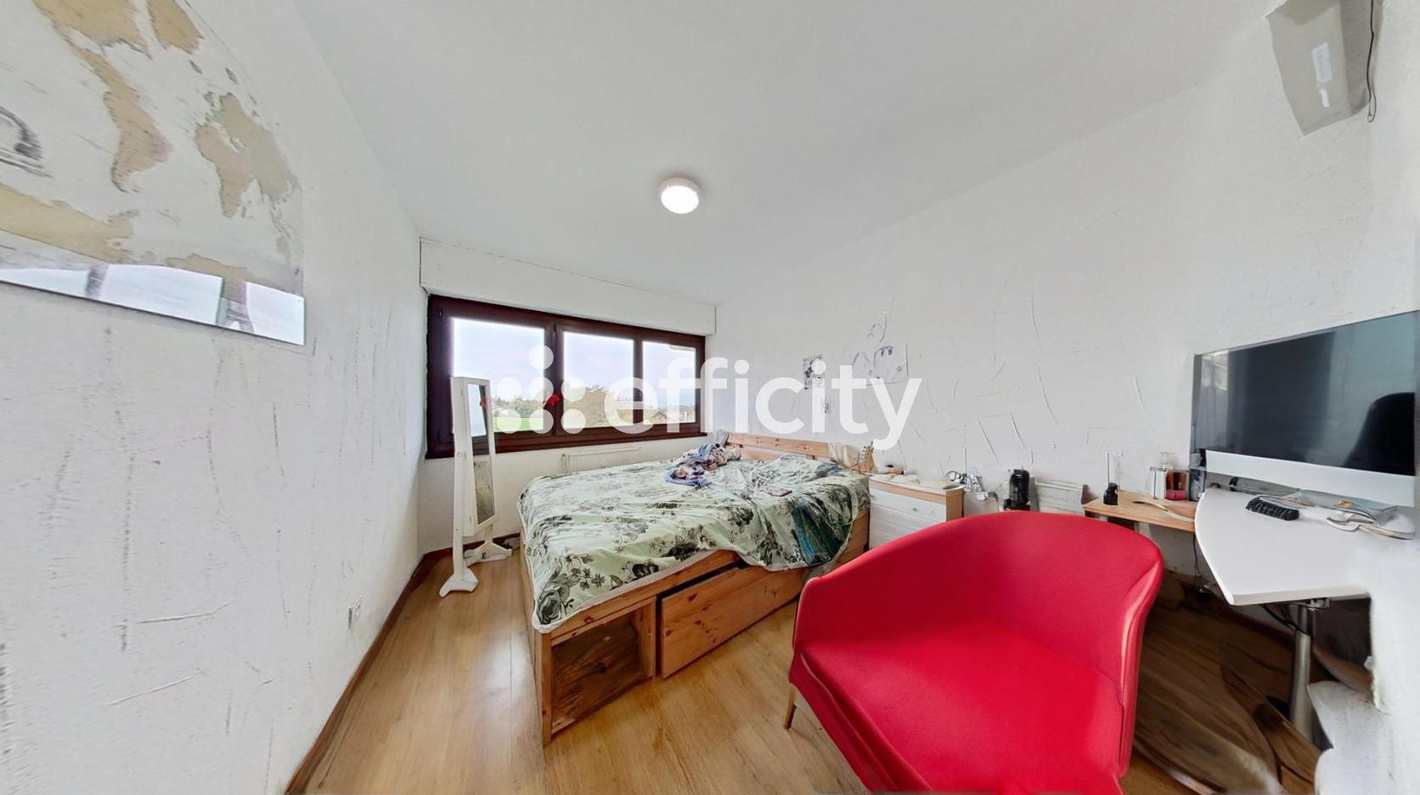 Achat immobilier Appartement 4 pièces  76m2 à La Roche-sur-Foron (74800) - Photo n°9