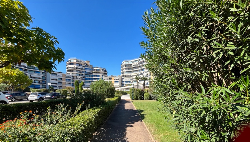 appartement 1 pièces - 34m2 à Mandelieu-la-Napoule (06210)