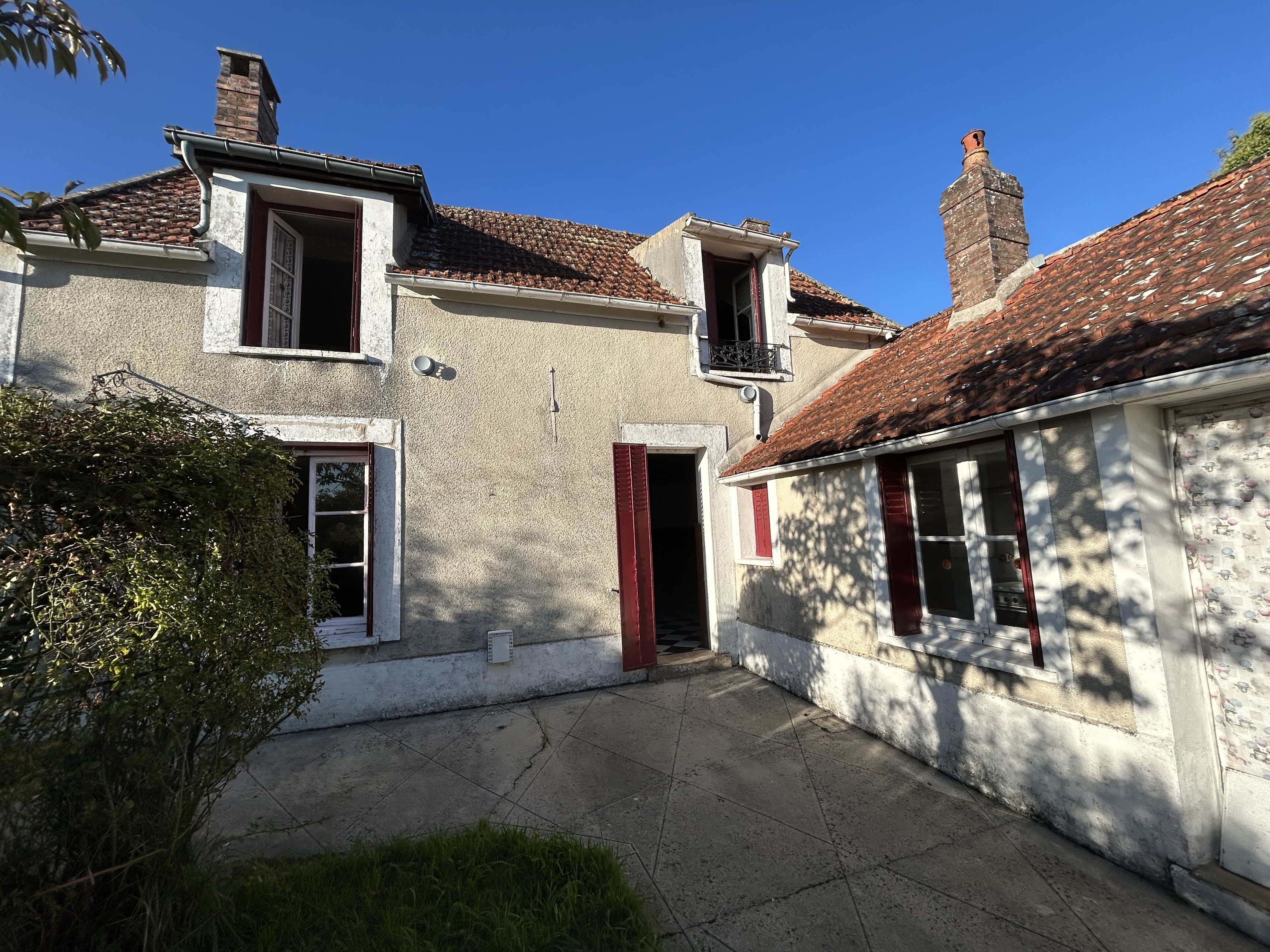Achat immobilier Maison 5 pièces  93m2 à Montigny-Lencoup (77520) - Photo n°1