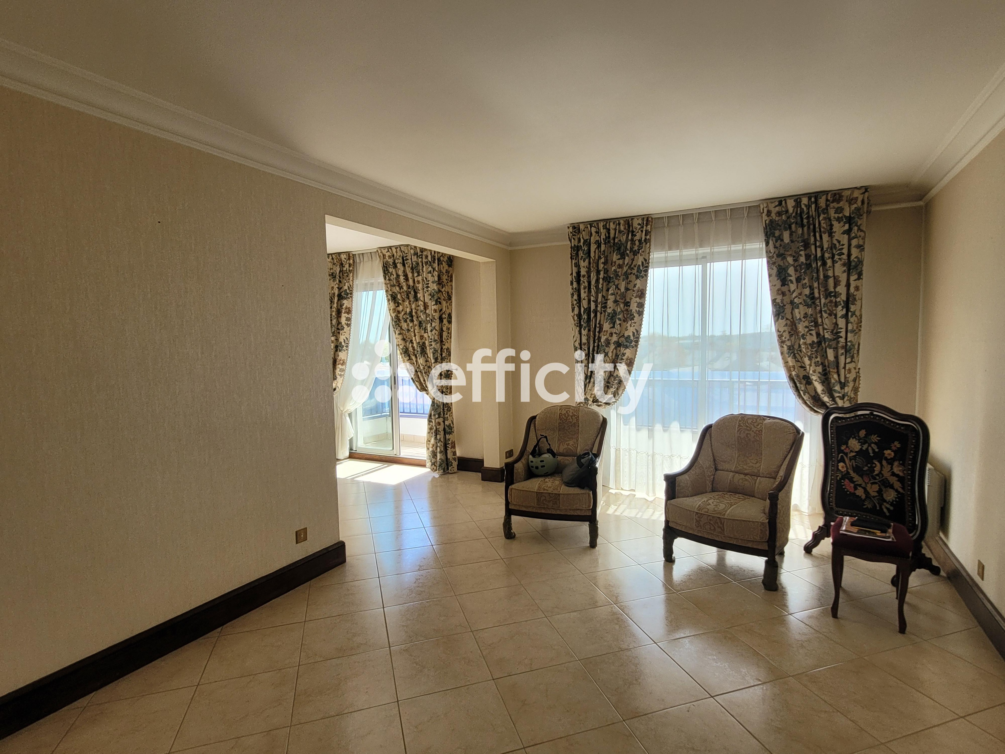 Achat immobilier Appartement 4 pièces  88m2 à Nantes (44200) - Photo n°4