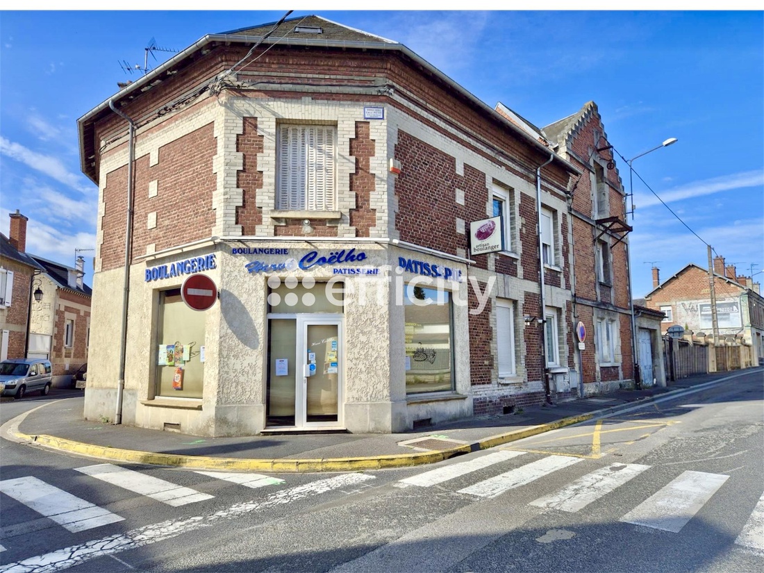 immeuble 8 pièces - 260m2 à Crouy (02880)