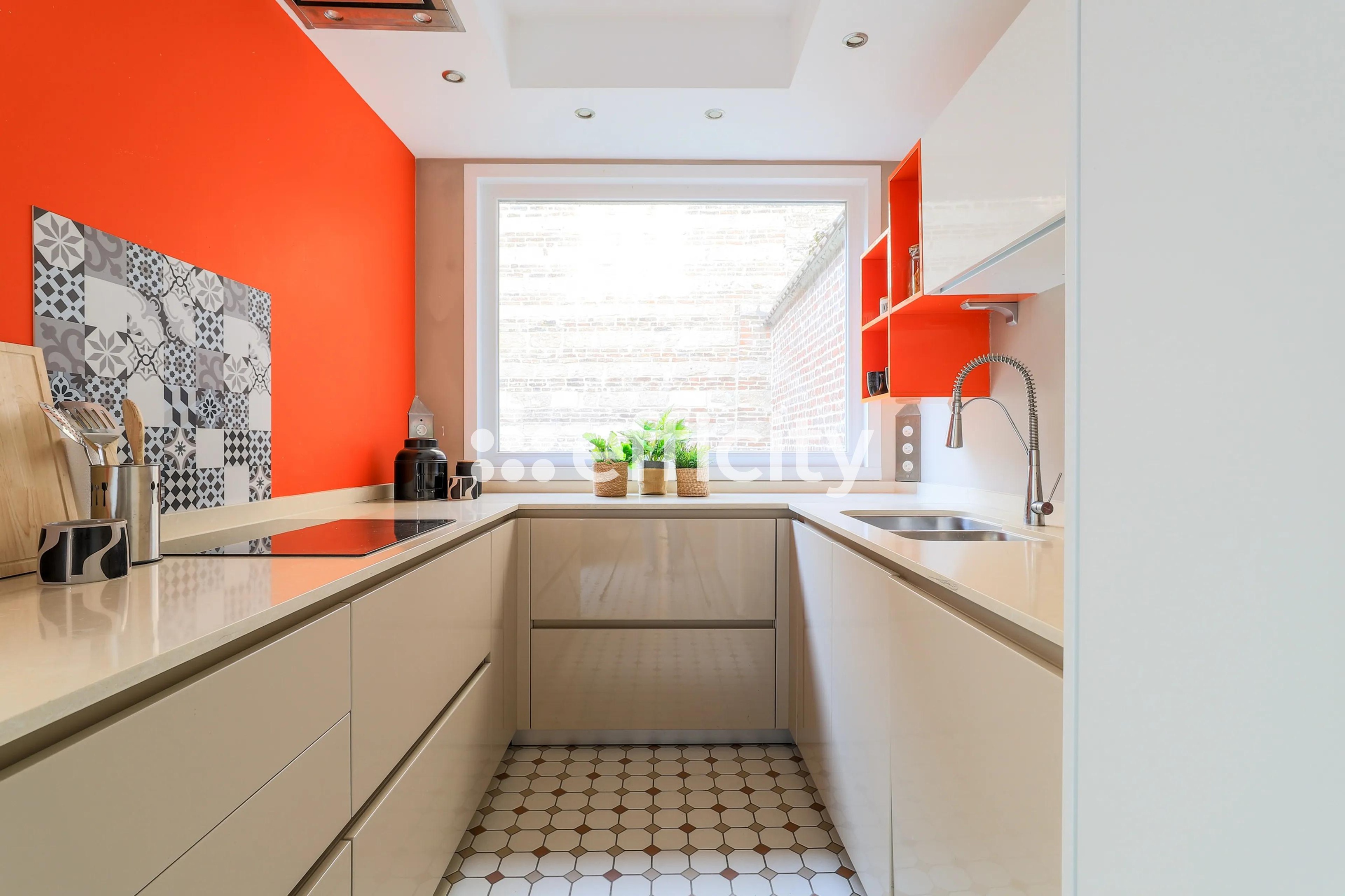 Achat immobilier Maison 8 pièces  156m2 à Lille (59800) - Photo n°5