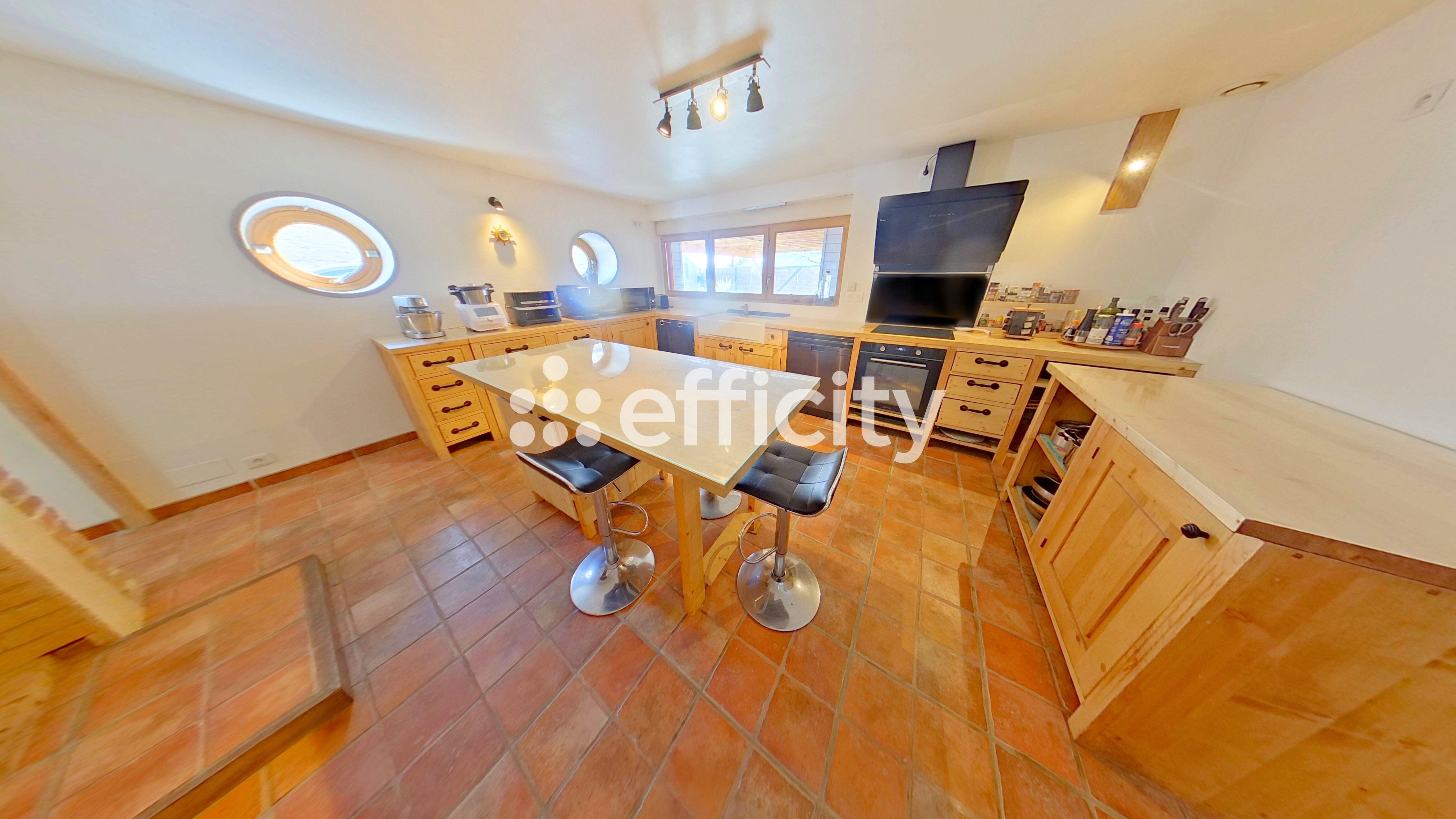 Achat immobilier Maison 6 pièces  140m2 à Liffré (35340) - Photo n°5