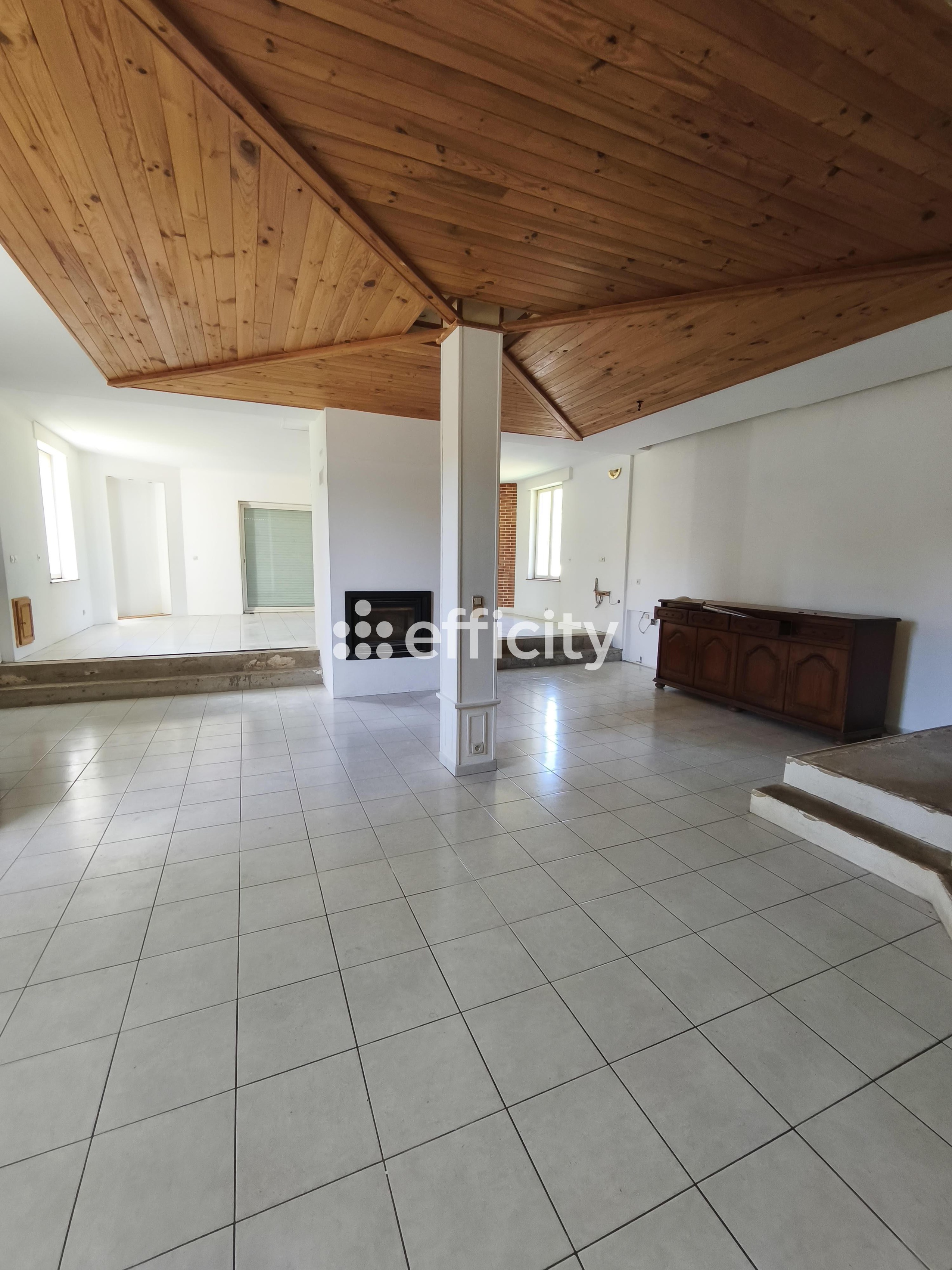Achat immobilier Maison 5 pièces  184m2 à Le Hinglé (22100) - Photo n°1