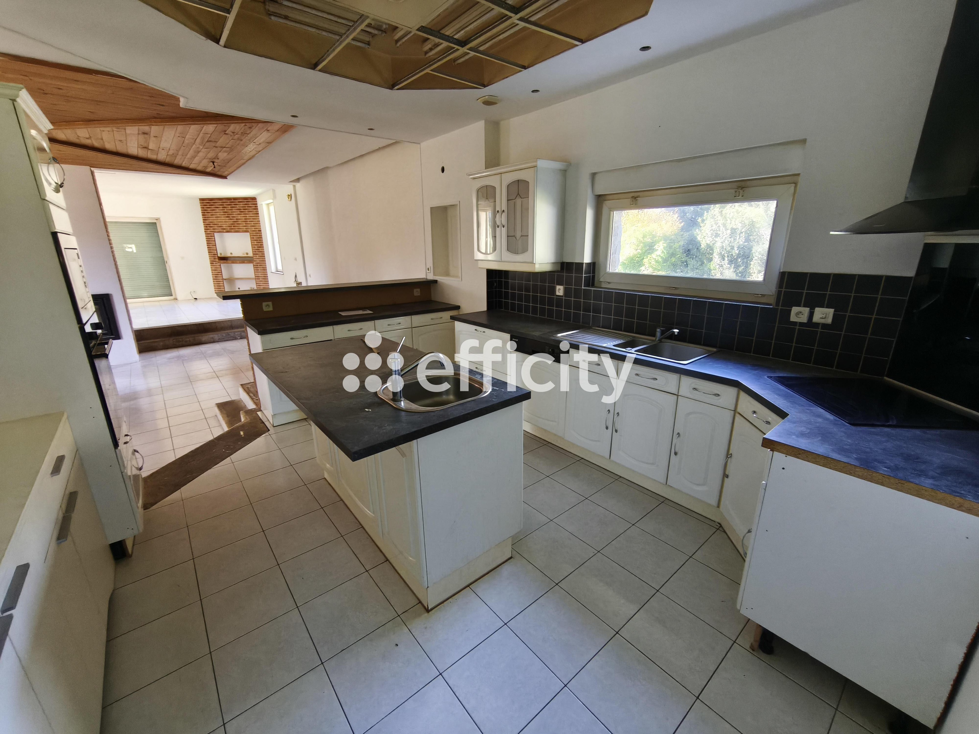 Achat immobilier Maison 5 pièces  184m2 à Le Hinglé (22100) - Photo n°10