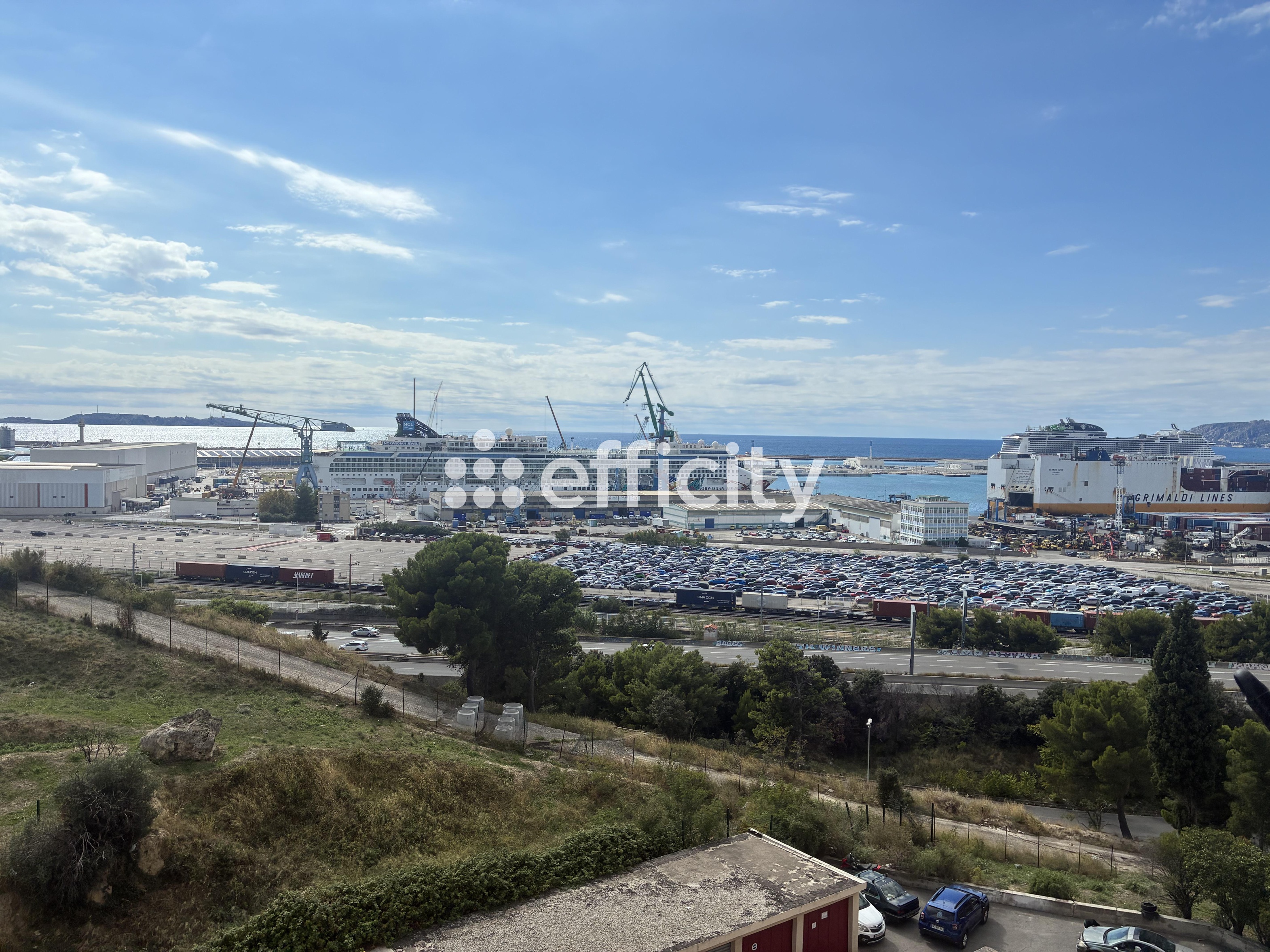 appartement 2 pièces - 41m2 à Marseille (13015)