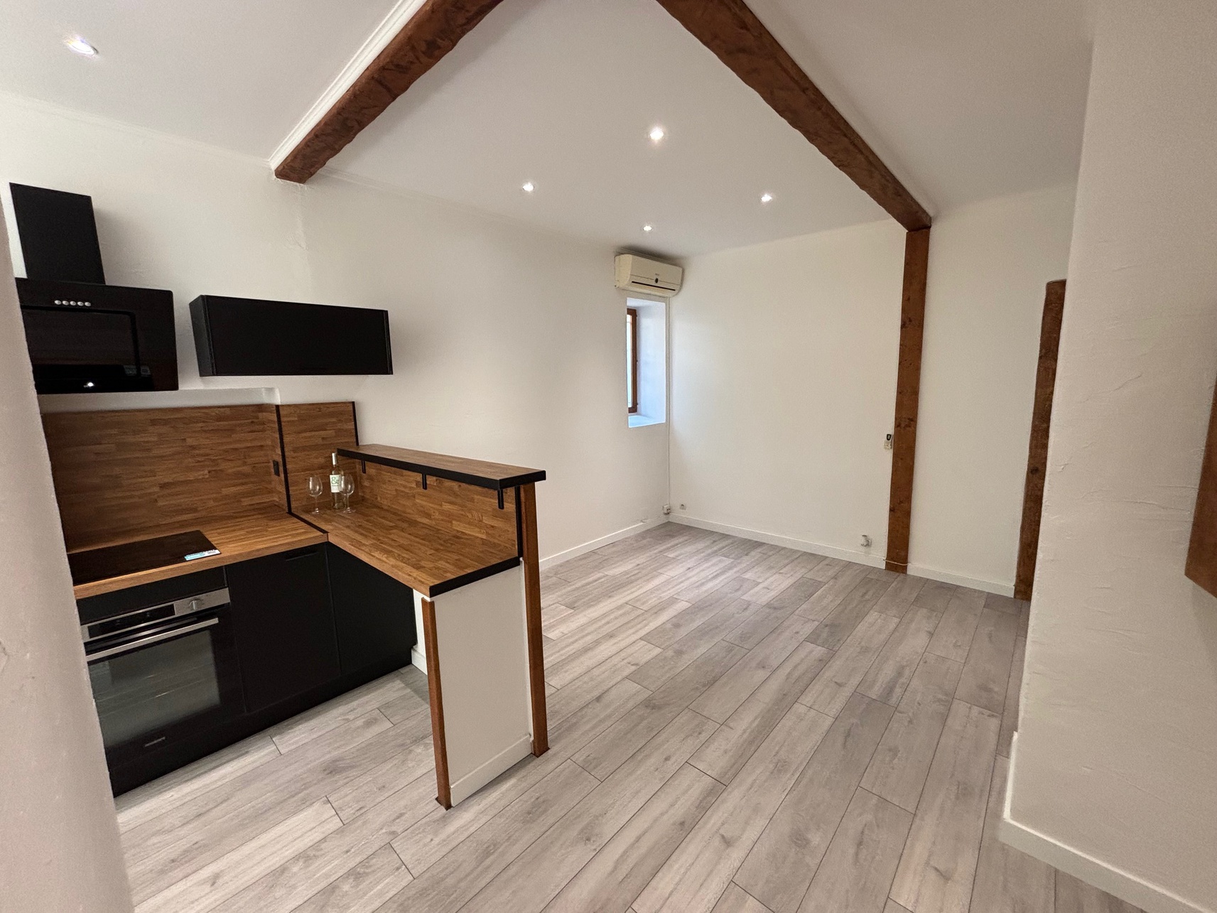 Achat immobilier Appartement 2 pièces  40m2 à Nice (06100) - Photo n°4