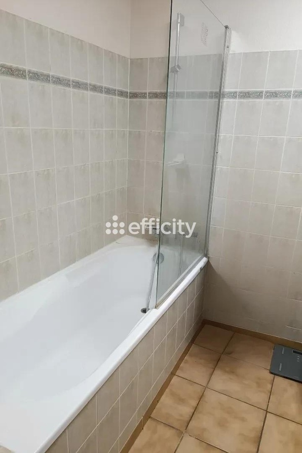 Achat immobilier Appartement 2 pièces  52m2 à Lamalou-les-Bains (34240) - Photo n°7