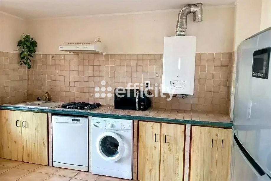 Achat immobilier Appartement 2 pièces  52m2 à Lamalou-les-Bains (34240) - Photo n°5