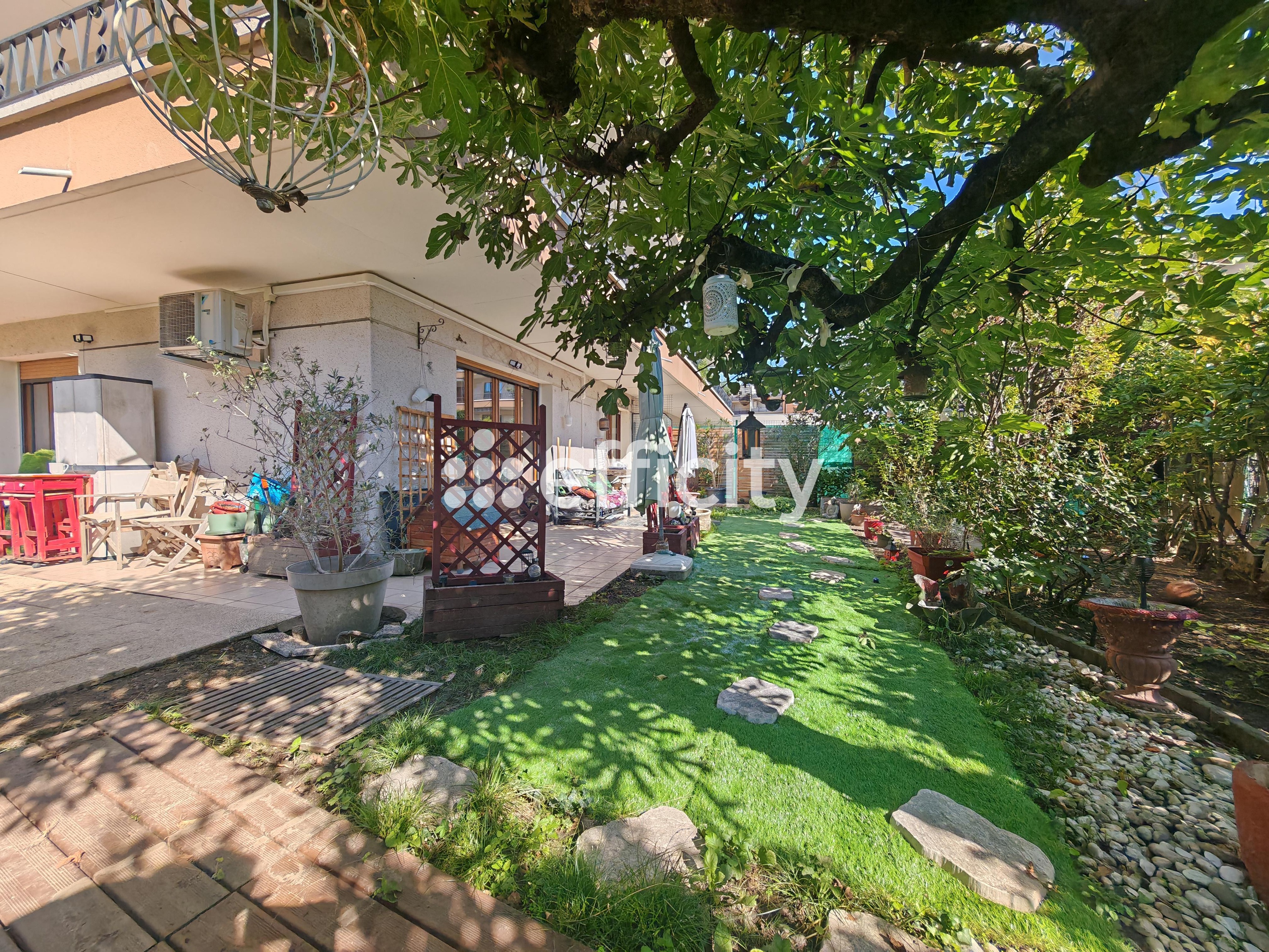 Achat immobilier Appartement 2 pièces  56m2 à Fontaine (38600) - Photo n°1