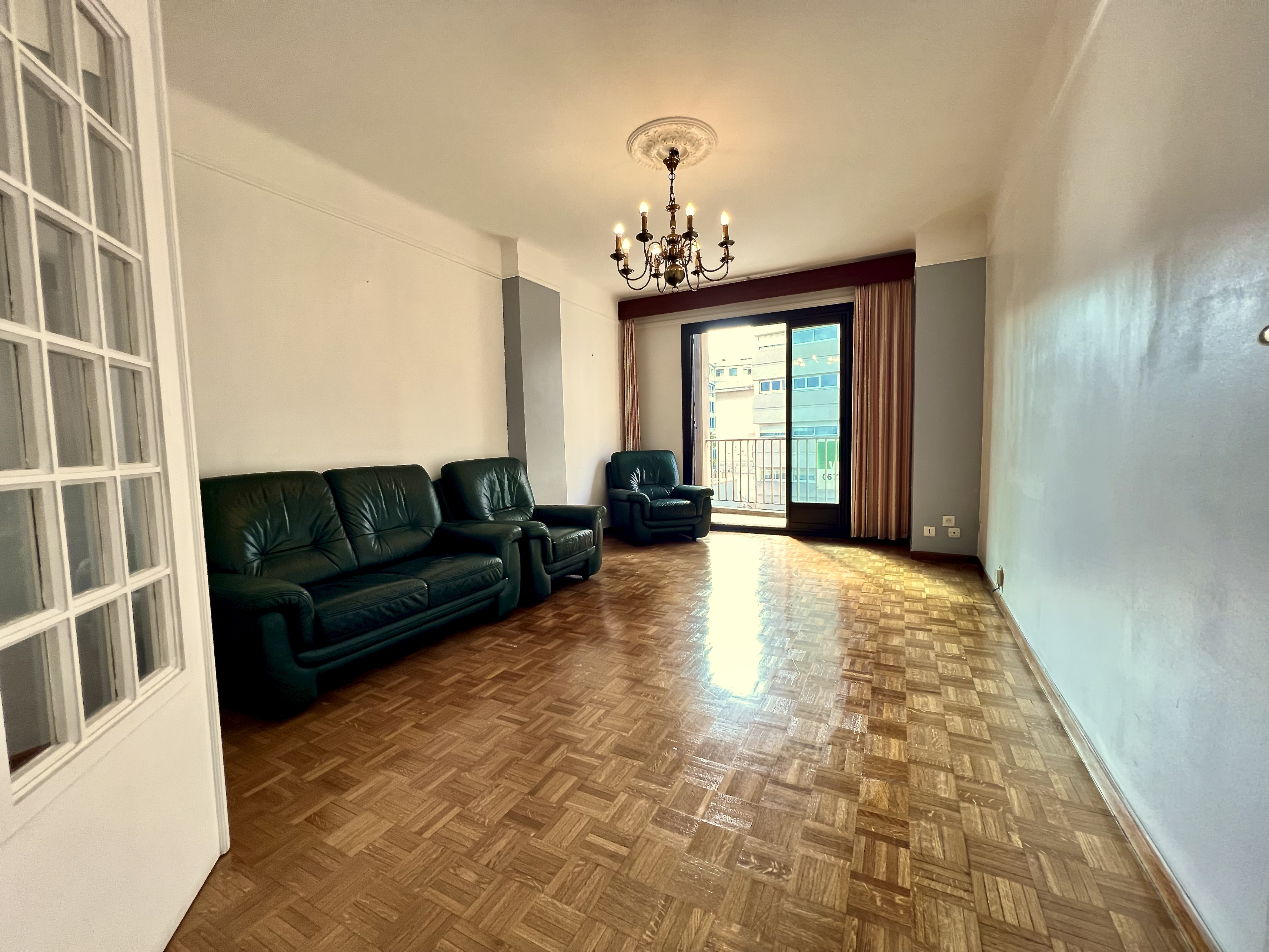 Achat immobilier Appartement 4 pièces  78m2 à Marseille (13008) - Photo n°1