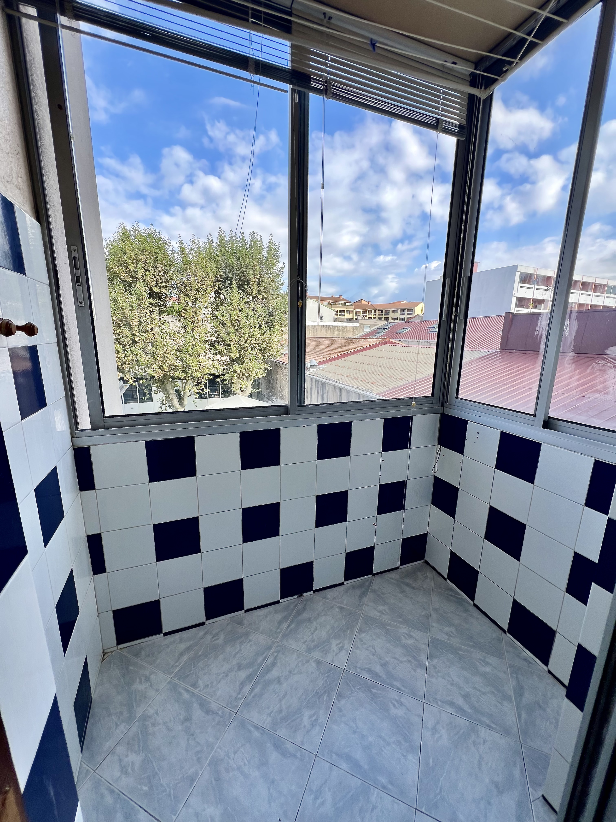 Achat immobilier Appartement 4 pièces  78m2 à Marseille (13008) - Photo n°4