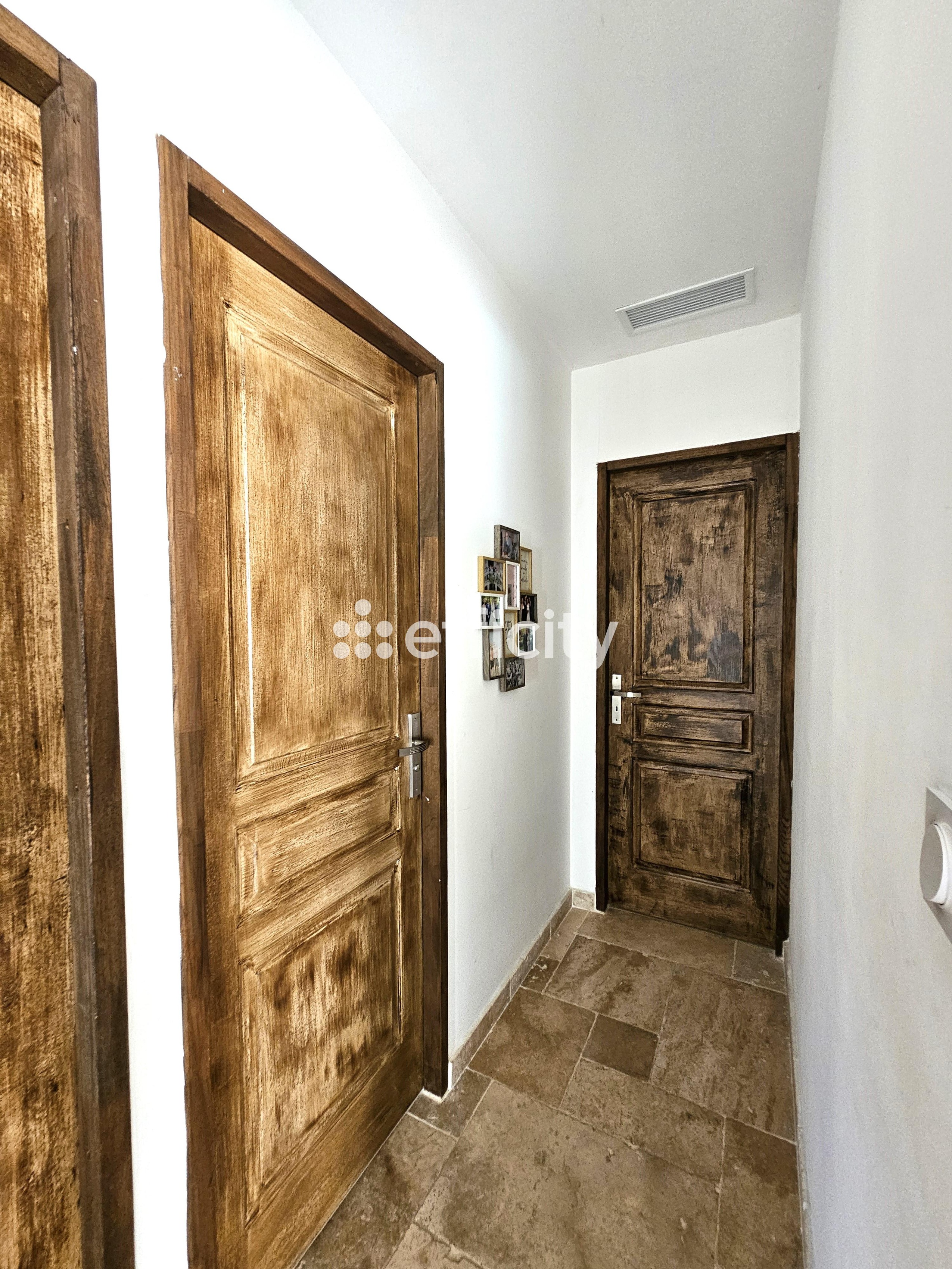 Achat immobilier Maison 7 pièces  187m2 à Galargues (34160) - Photo n°8