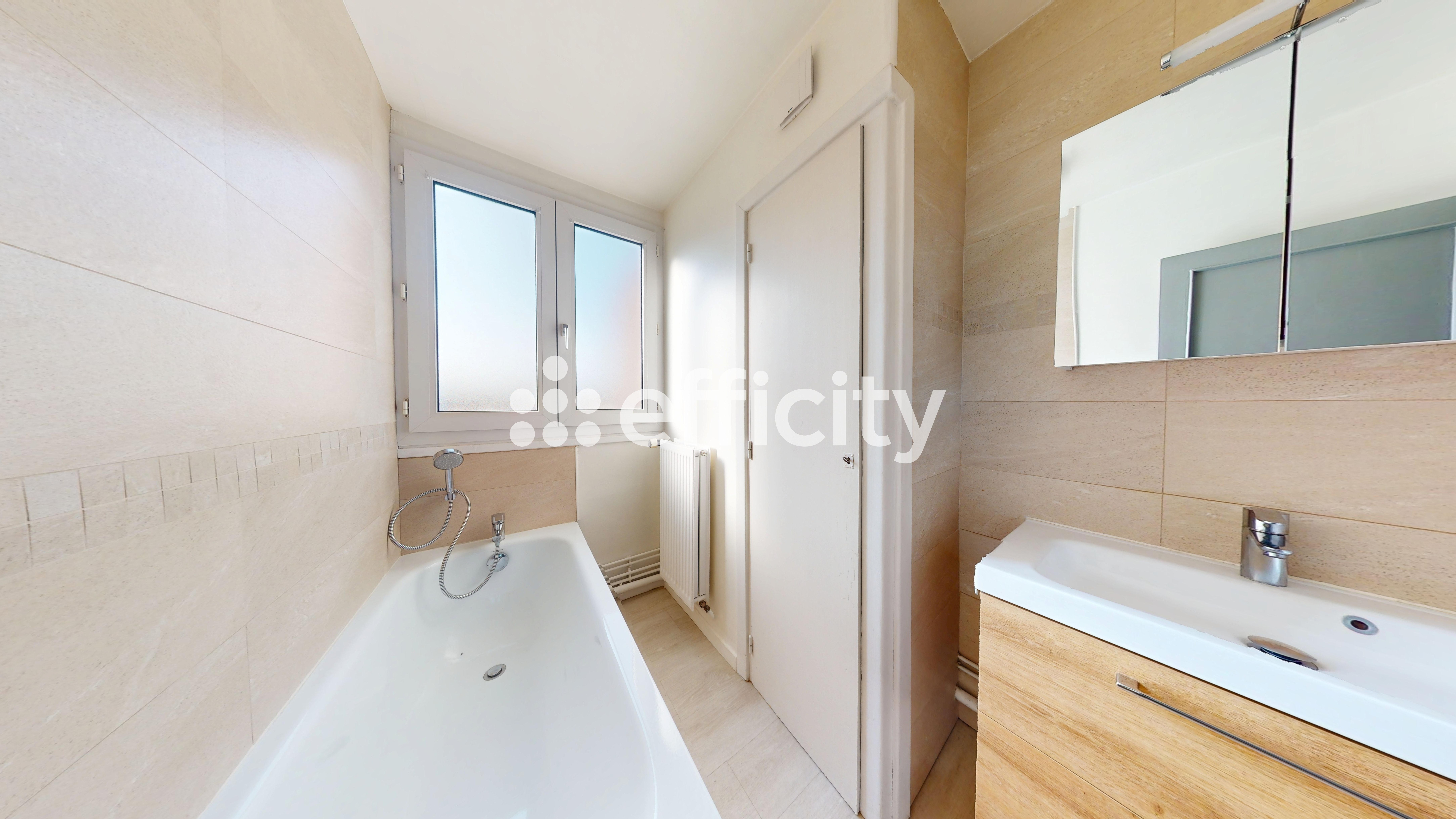 Achat immobilier Maison 5 pièces  85m2 à Croix (59170) - Photo n°5