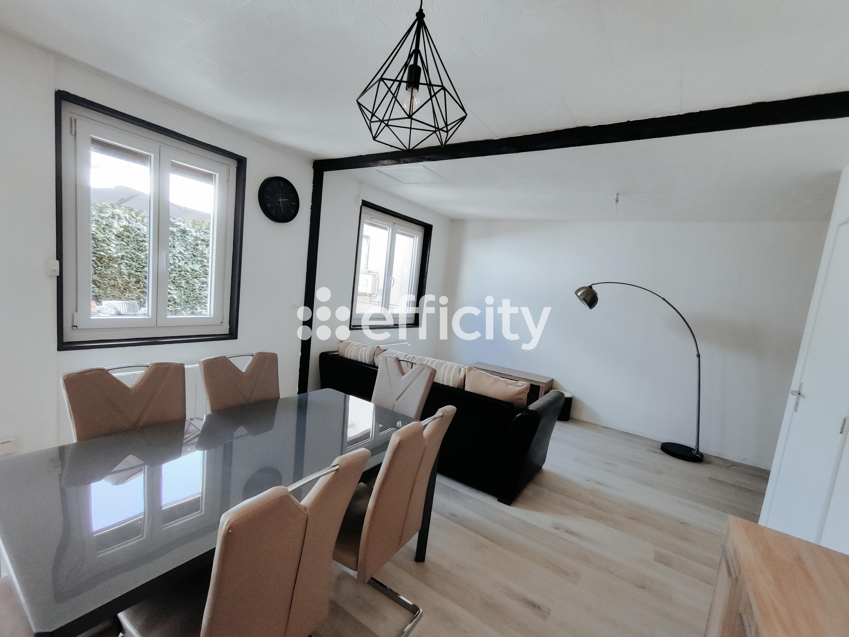 Achat immobilier Immeuble 9 pièces  226m2 à Gueugnon (71130) - Photo n°13