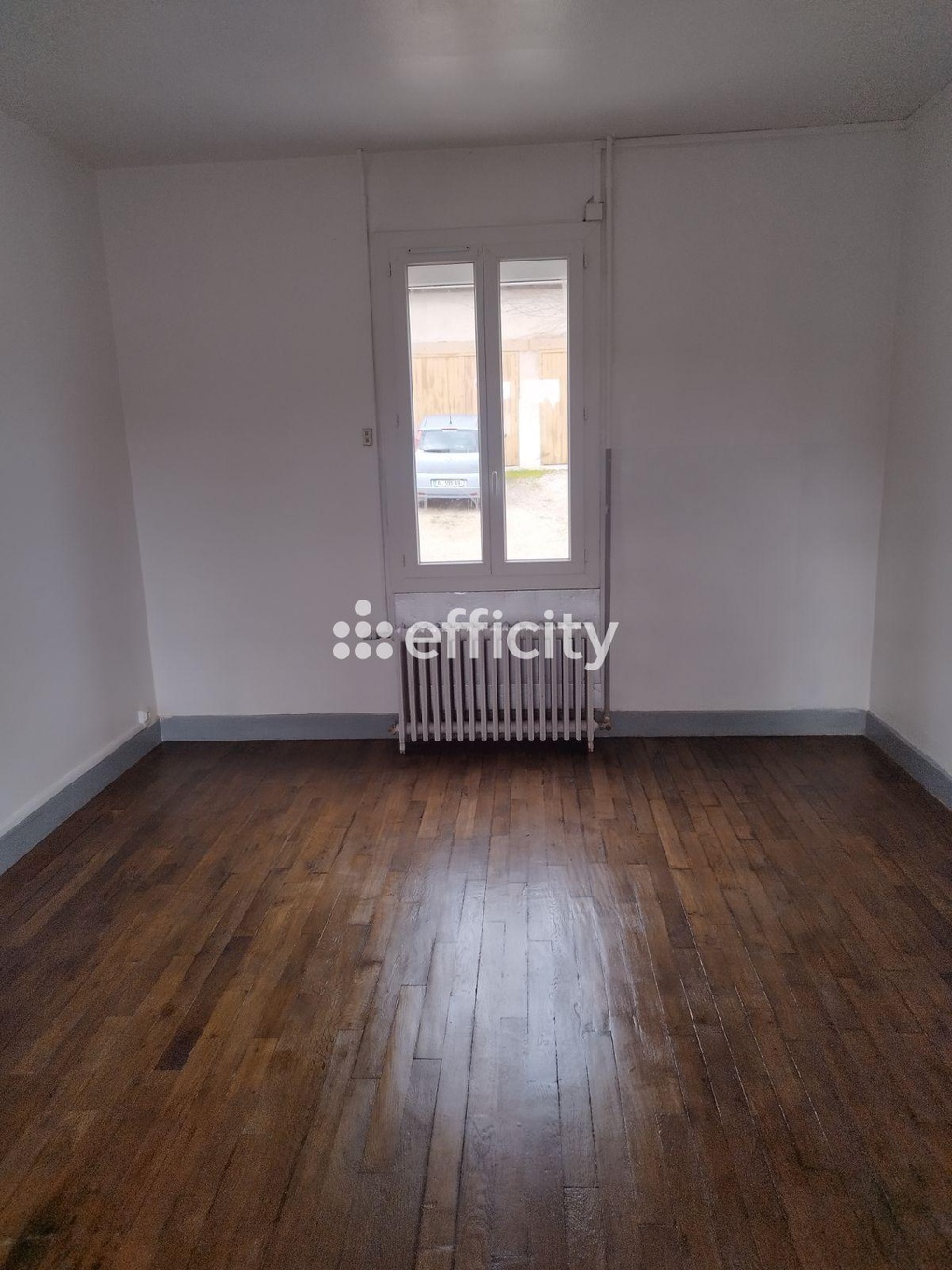 Achat immobilier Immeuble 9 pièces  226m2 à Gueugnon (71130) - Photo n°22