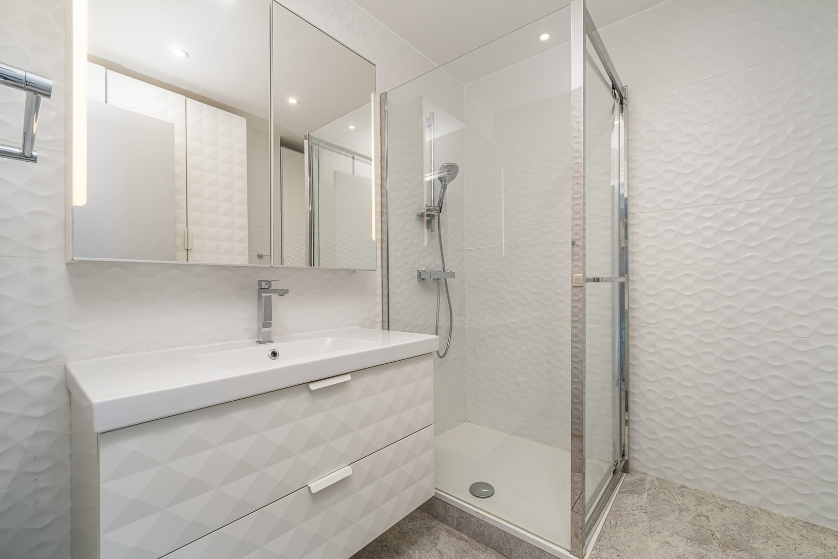 Achat immobilier Appartement 3 pièces  121m2 à Marseille (13008) - Photo n°10