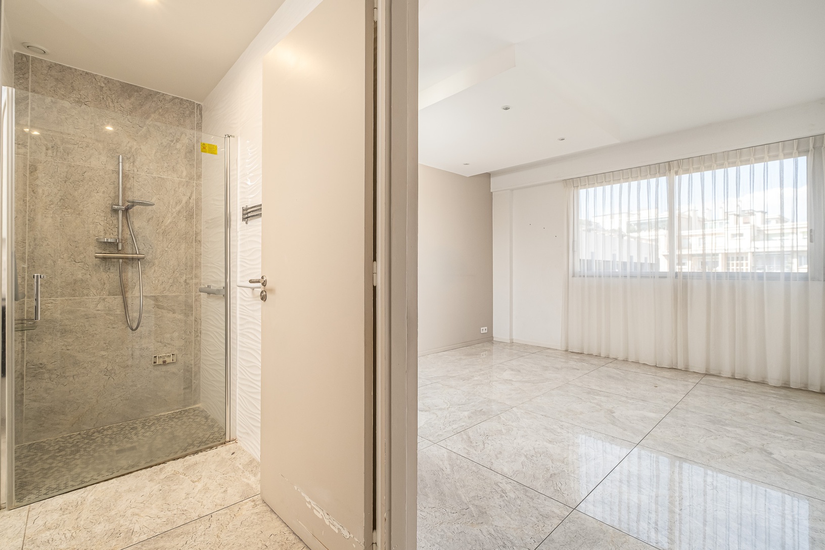 Achat immobilier Appartement 3 pièces  121m2 à Marseille (13008) - Photo n°9