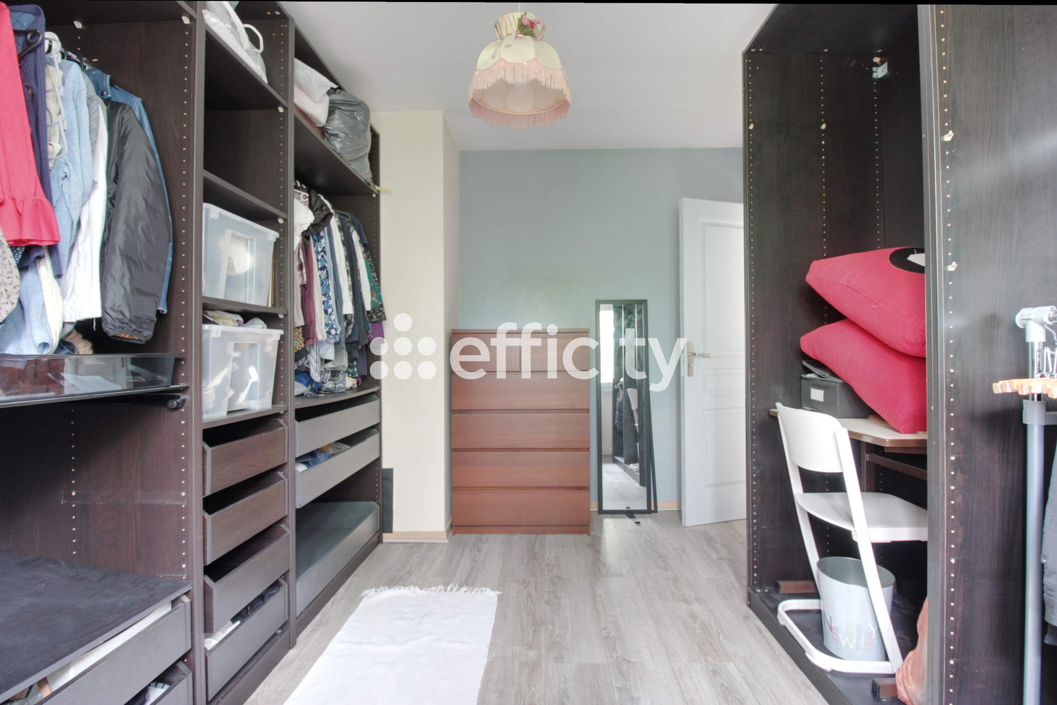 Achat immobilier Maison 8 pièces  150m2 à Chelles (77500) - Photo n°11