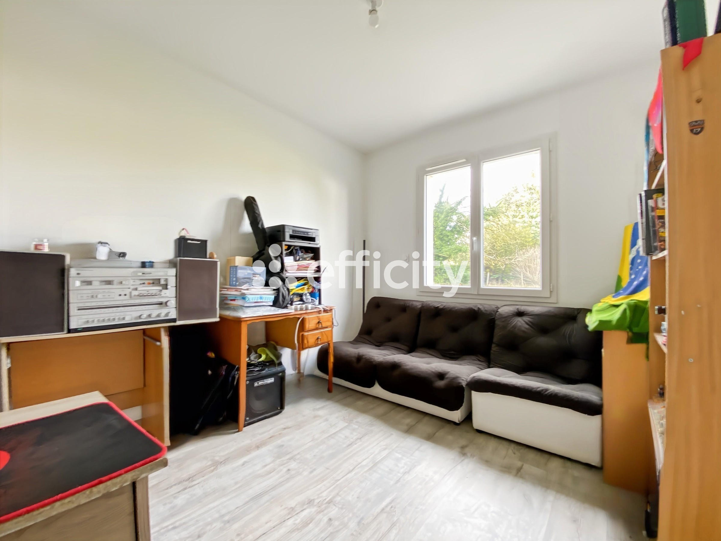 Achat immobilier Maison 4 pièces  97m2 à Montendre (17130) - Photo n°9