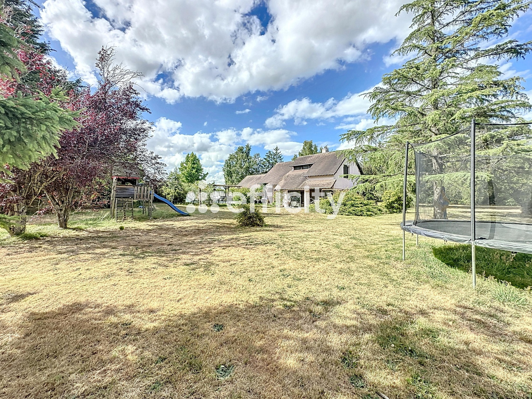 maison 7 pièces - 180m2 à La Loupe (28240)