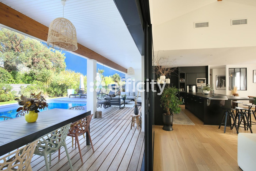 maison 5 pièces - 147m2 à Sainte-Foy-d'Aigrefeuille (31570)