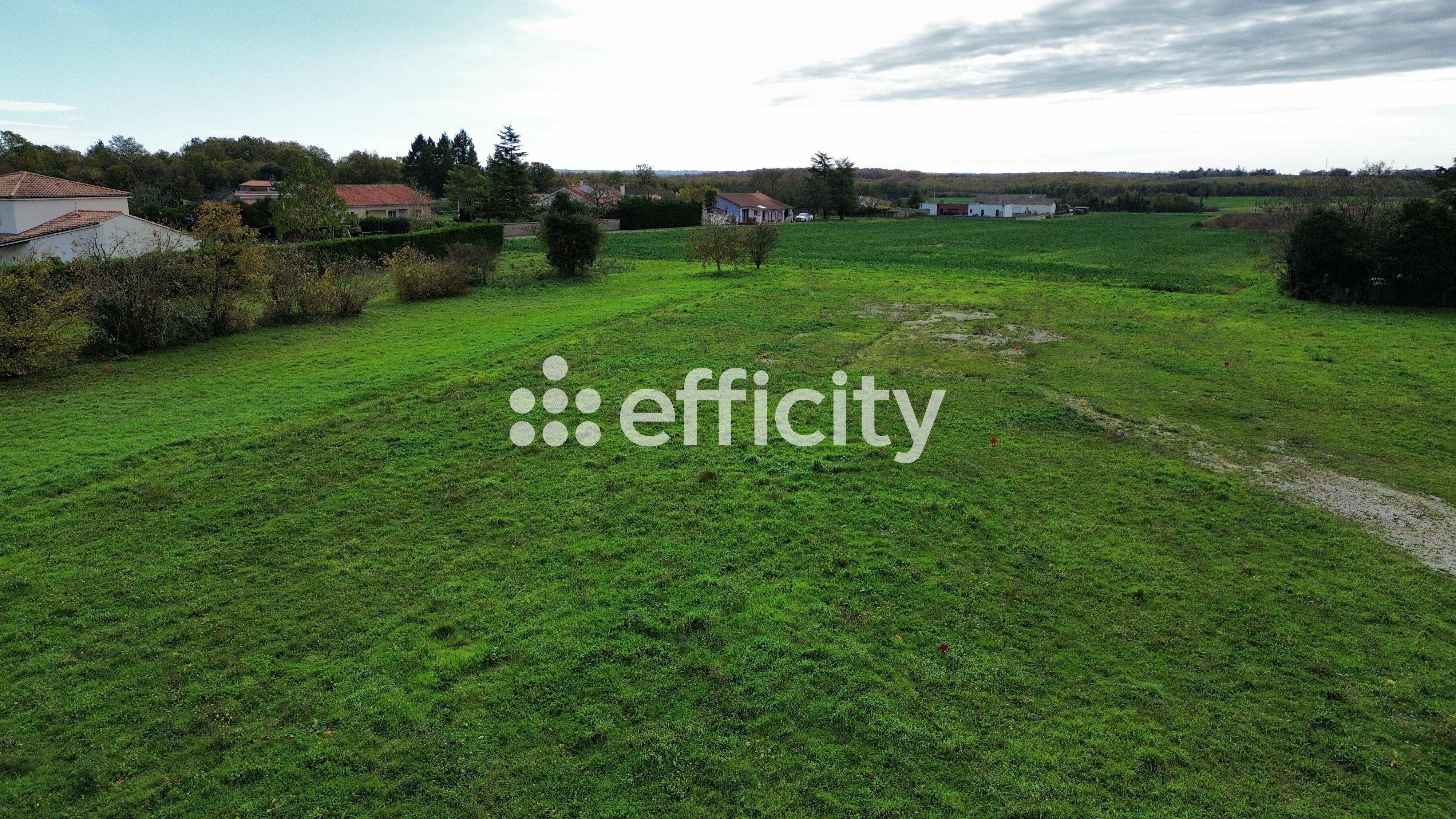 Terrain 819 m² · à Brie · 819 m² · 46 788 €