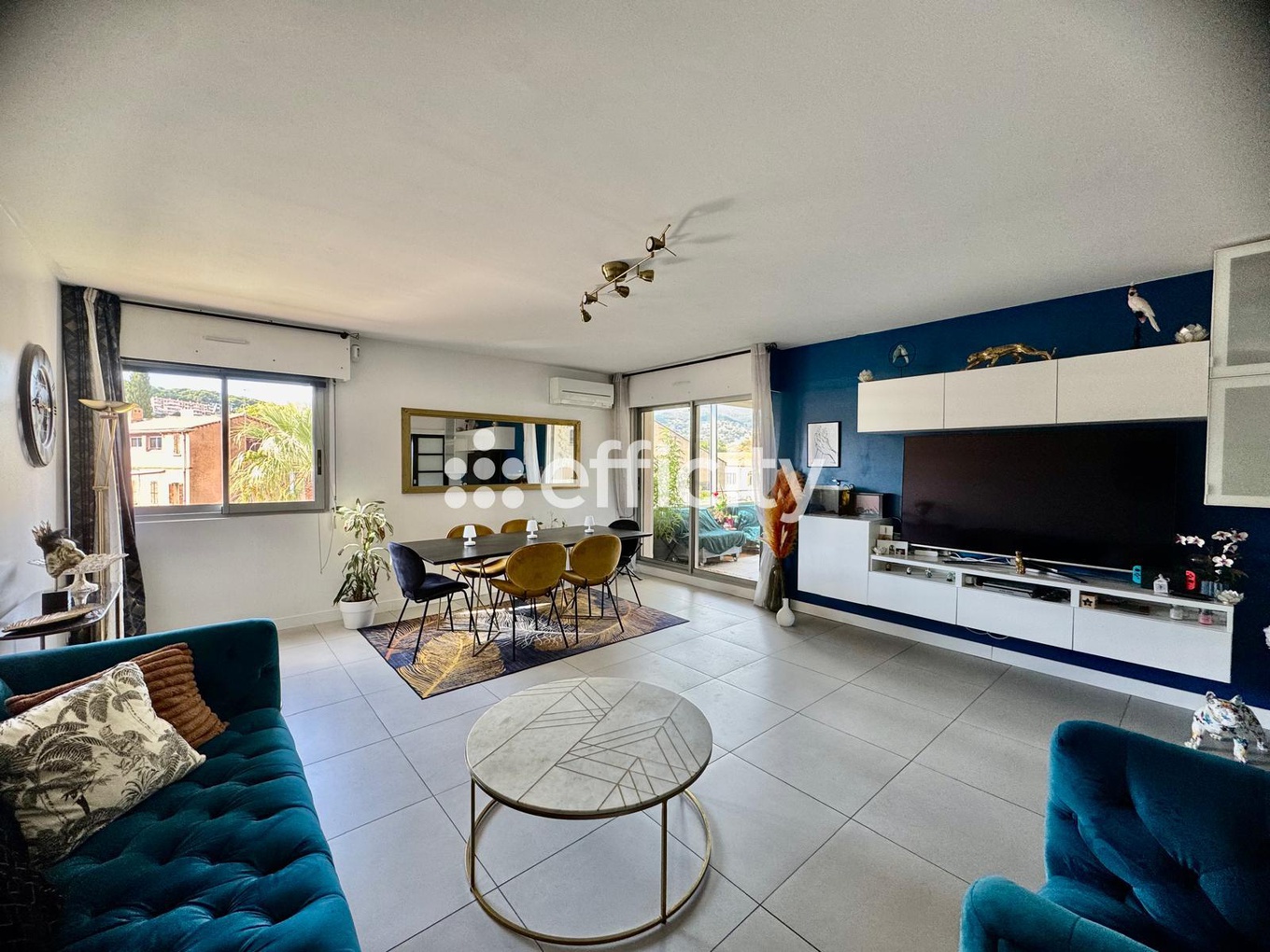 Achat immobilier Appartement 3 pièces  77m2 à Toulon (83200) - Photo n°1