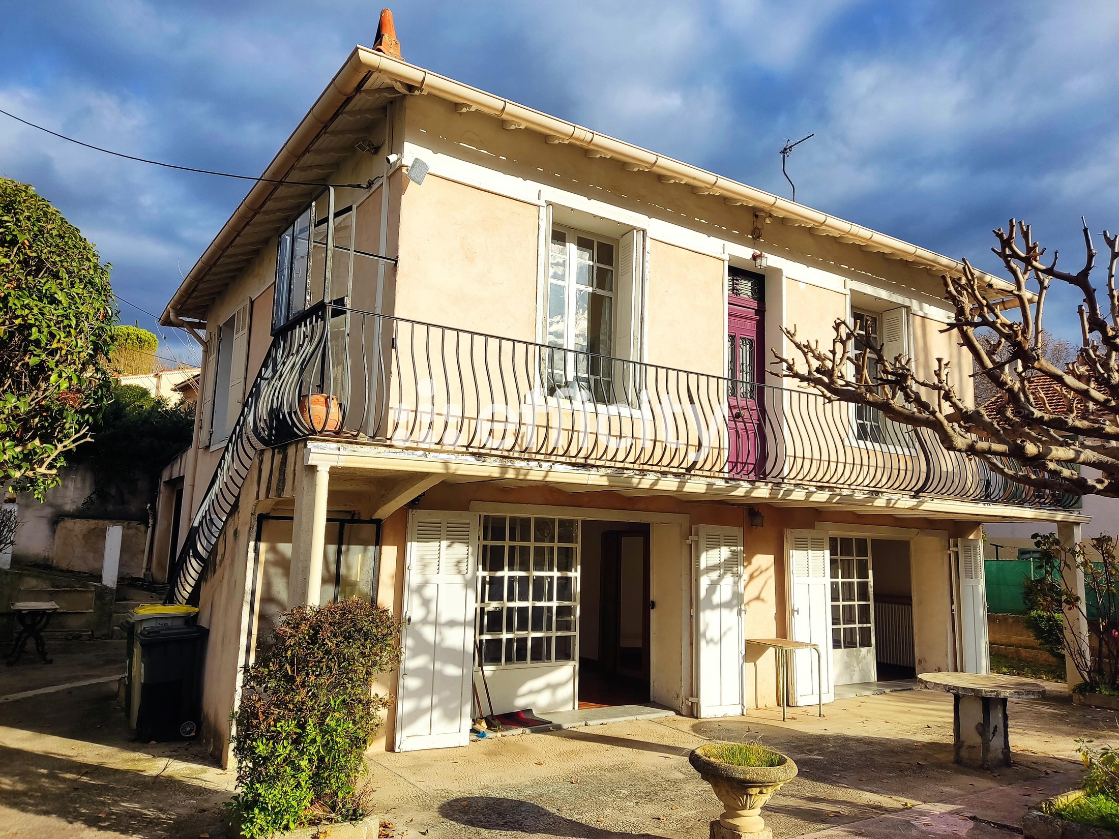 maison 6 pièces - 122m2 à Aix-en-Provence (13100)