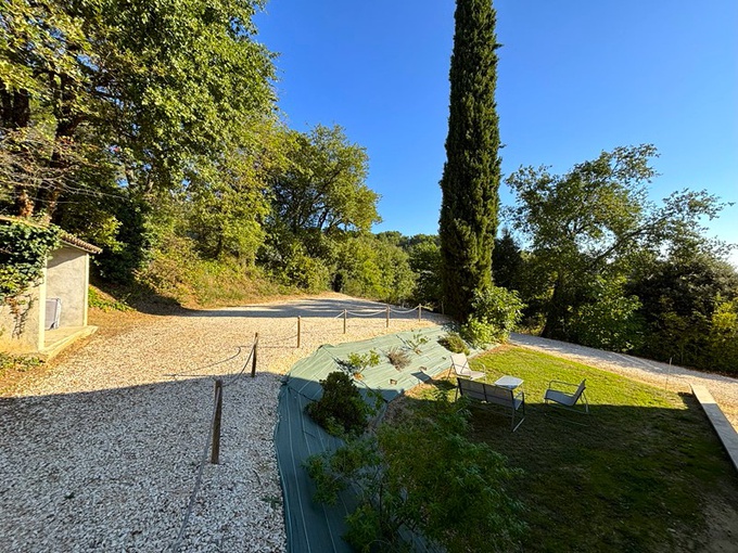 Achat immobilier Maison 9 pièces  225m2 à Saint-Marcel-d'Ardèche (07700) - Photo n°9