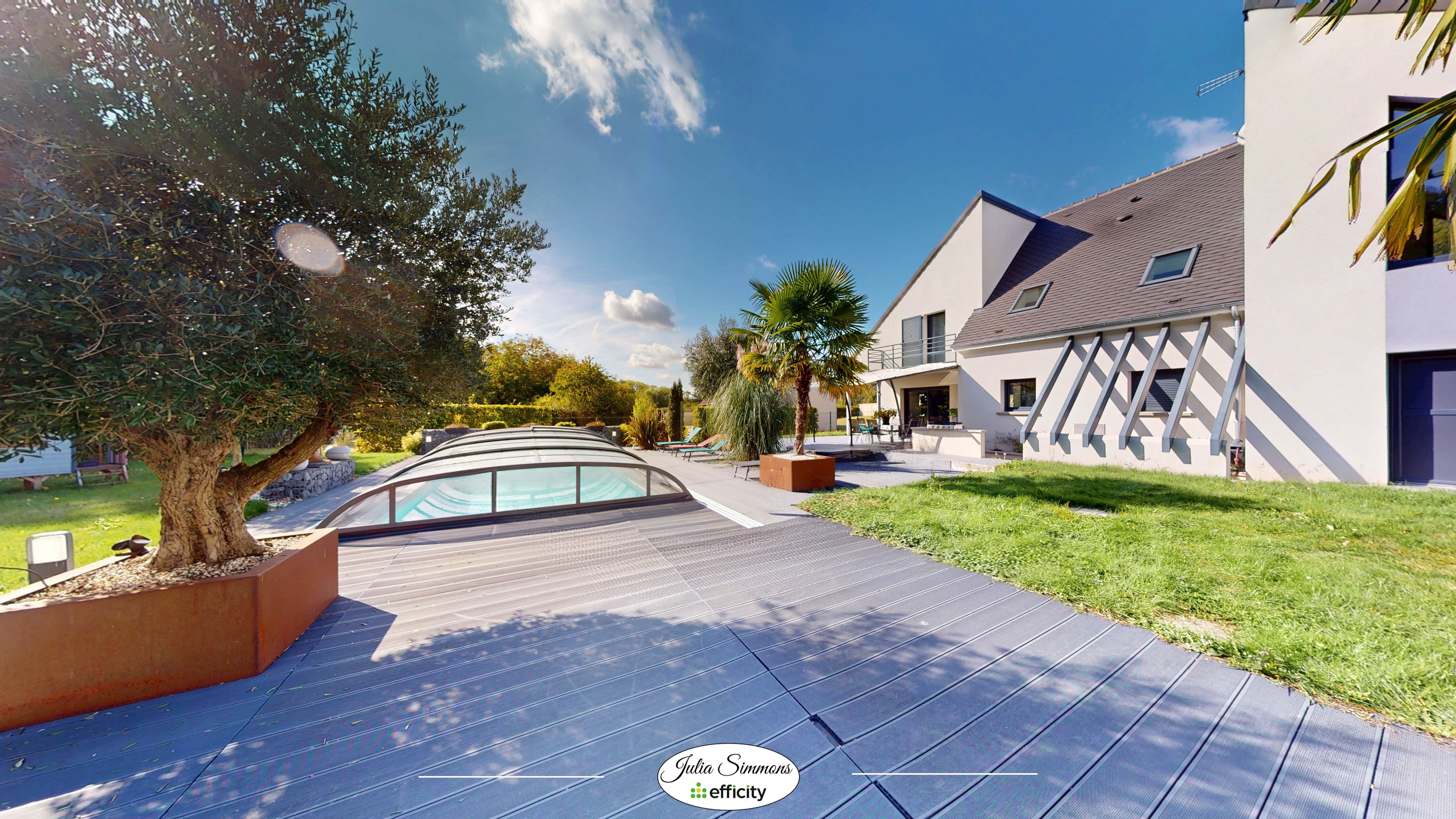 Achat immobilier Maison 8 pièces  227m2 à Dreux (28100) - Photo n°1