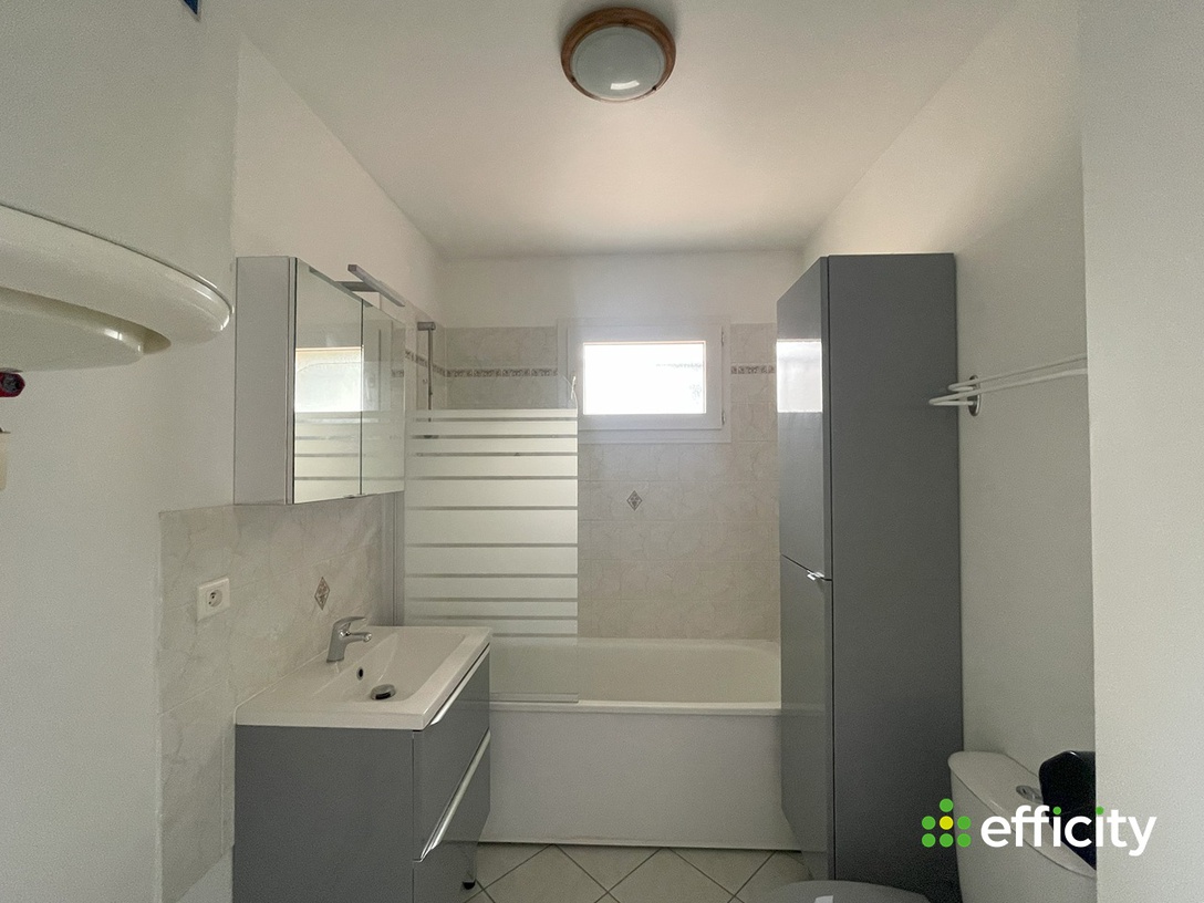Achat immobilier Appartement 1 pièces  32m2 à Épernon (28230) - Photo n°6