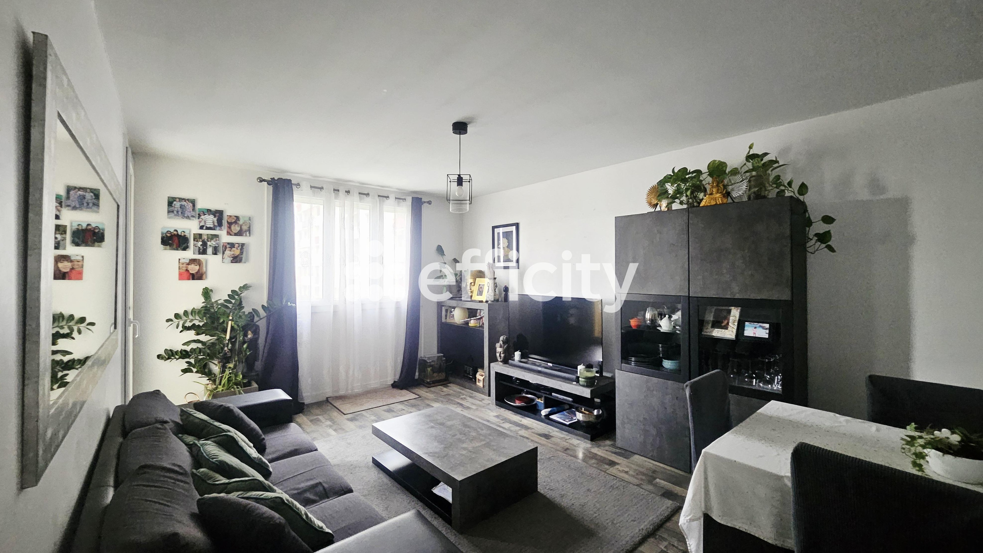 Achat immobilier Appartement 4 pièces  74m2 à Marseille (13011) - Photo n°1